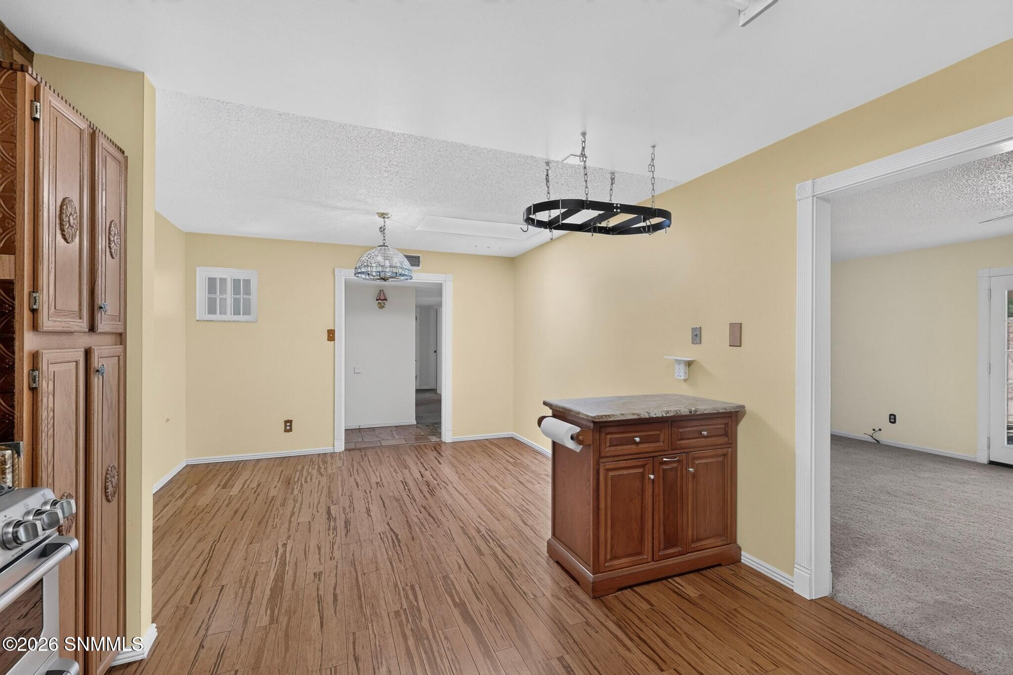 1915 Myrtle Avenue Property Photo 7