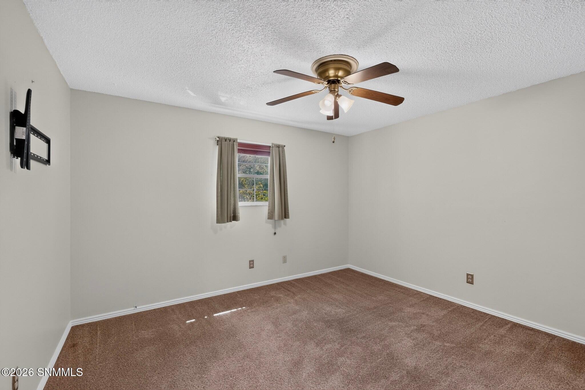 1915 Myrtle Avenue Property Photo 29