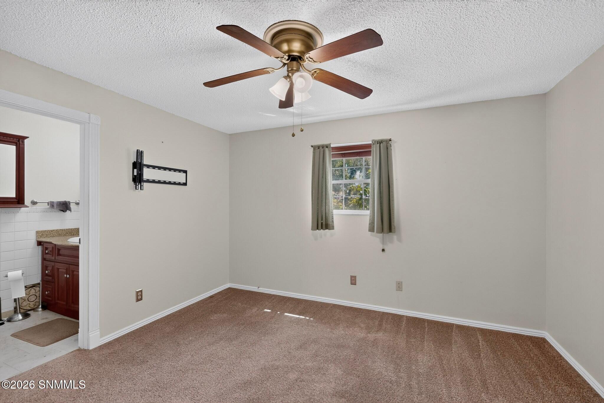 1915 Myrtle Avenue Property Photo 31