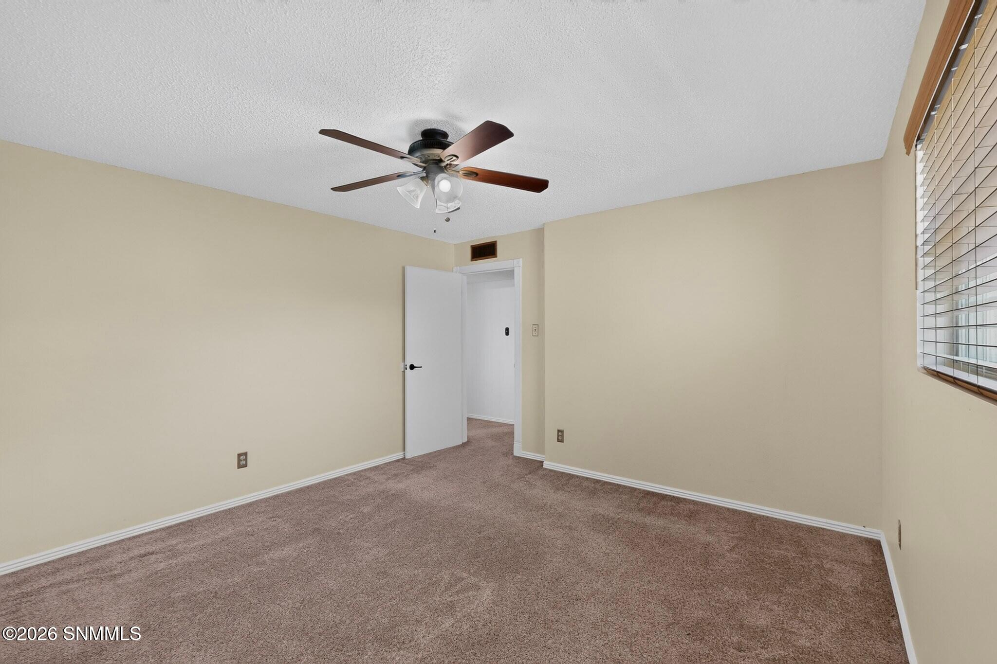 1915 Myrtle Avenue Property Photo 38