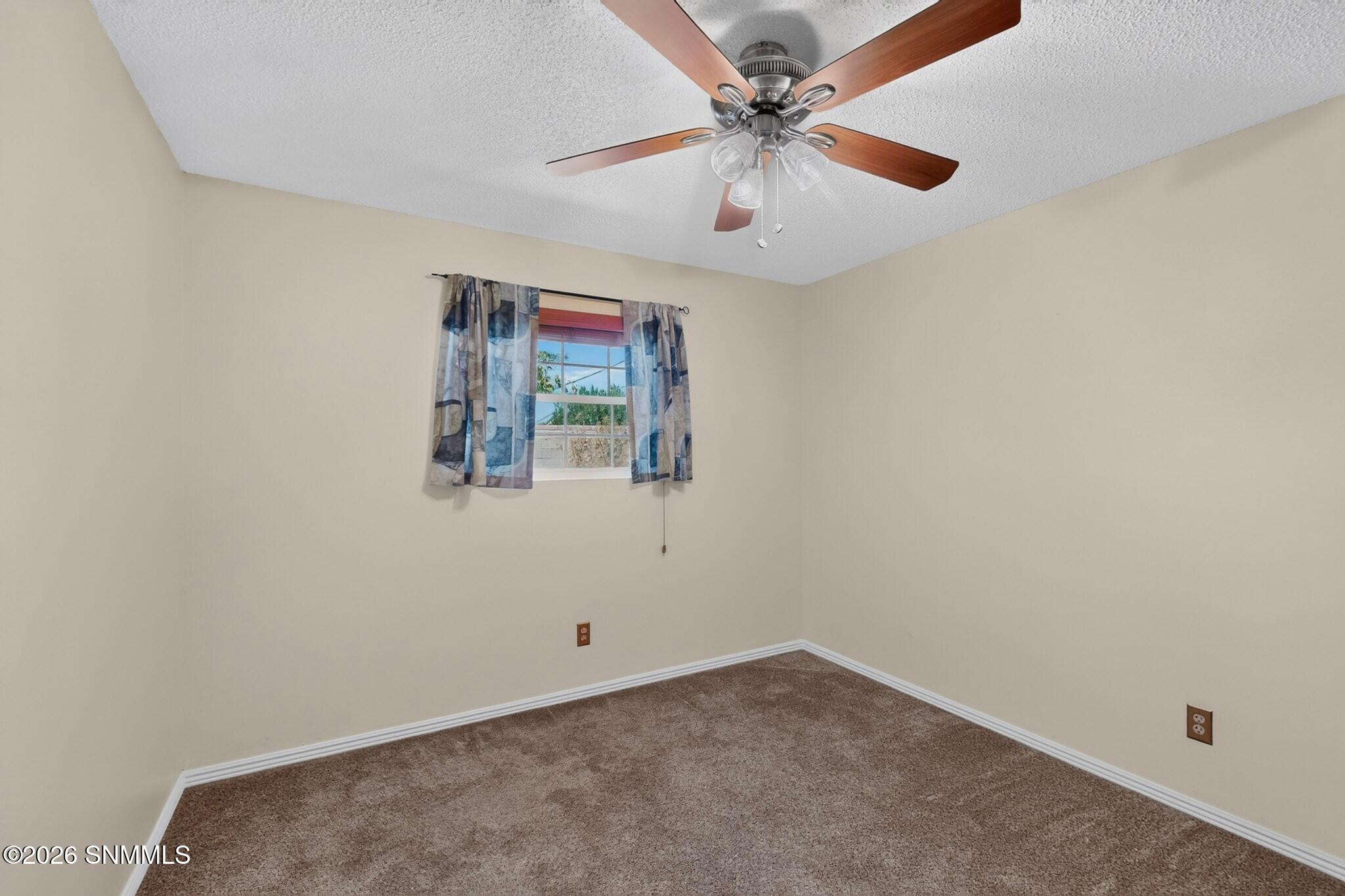 1915 Myrtle Avenue Property Photo 39