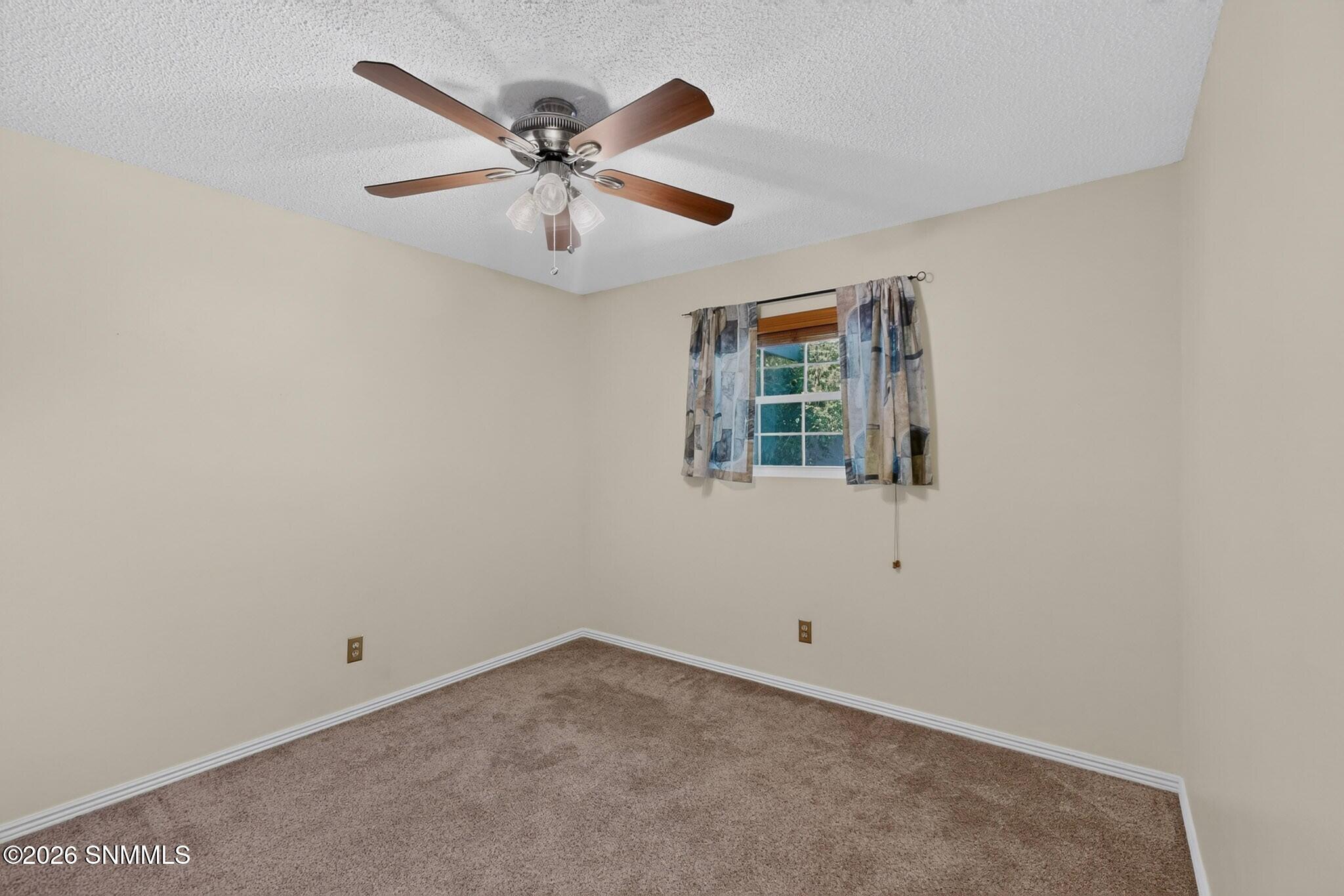 1915 Myrtle Avenue Property Photo 40