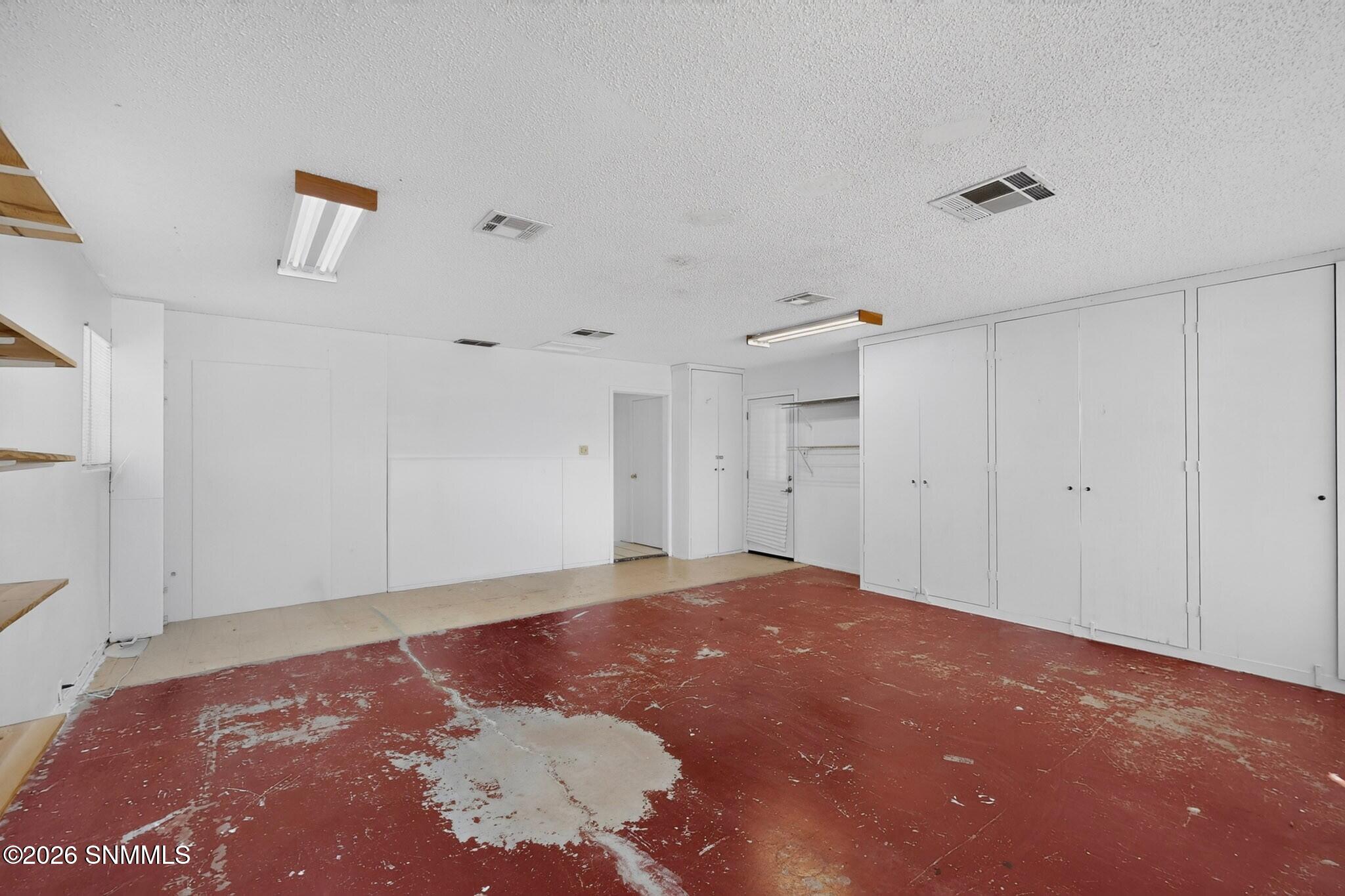 1915 Myrtle Avenue Property Photo 45