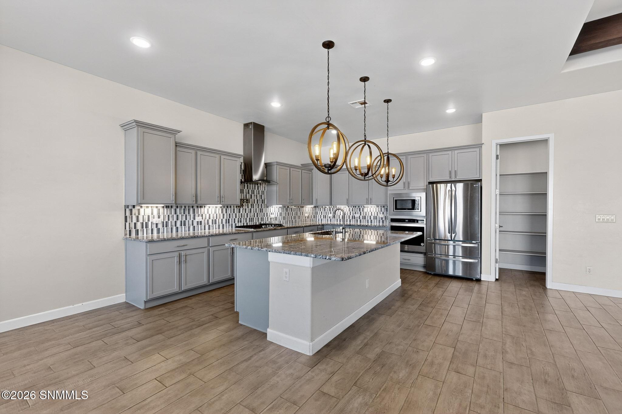 3751 Santa Julia Road Property Photo 6