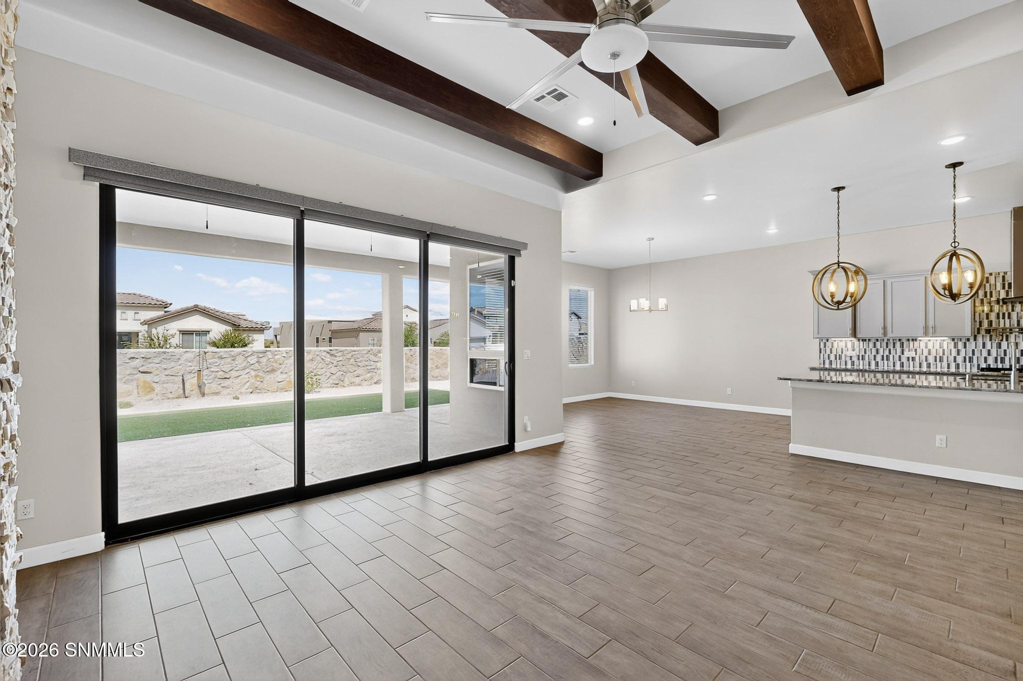3751 Santa Julia Road Property Photo 9