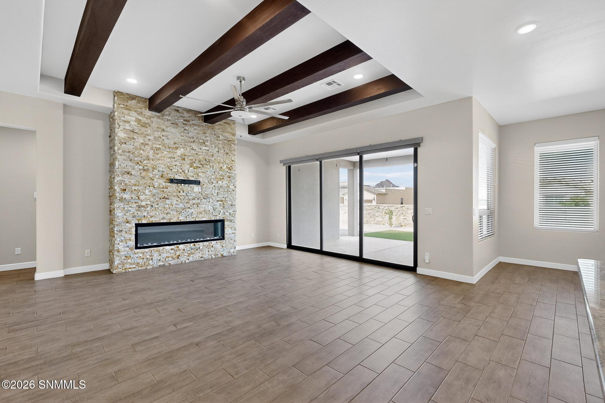 3751 Santa Julia Road Property Photo 10