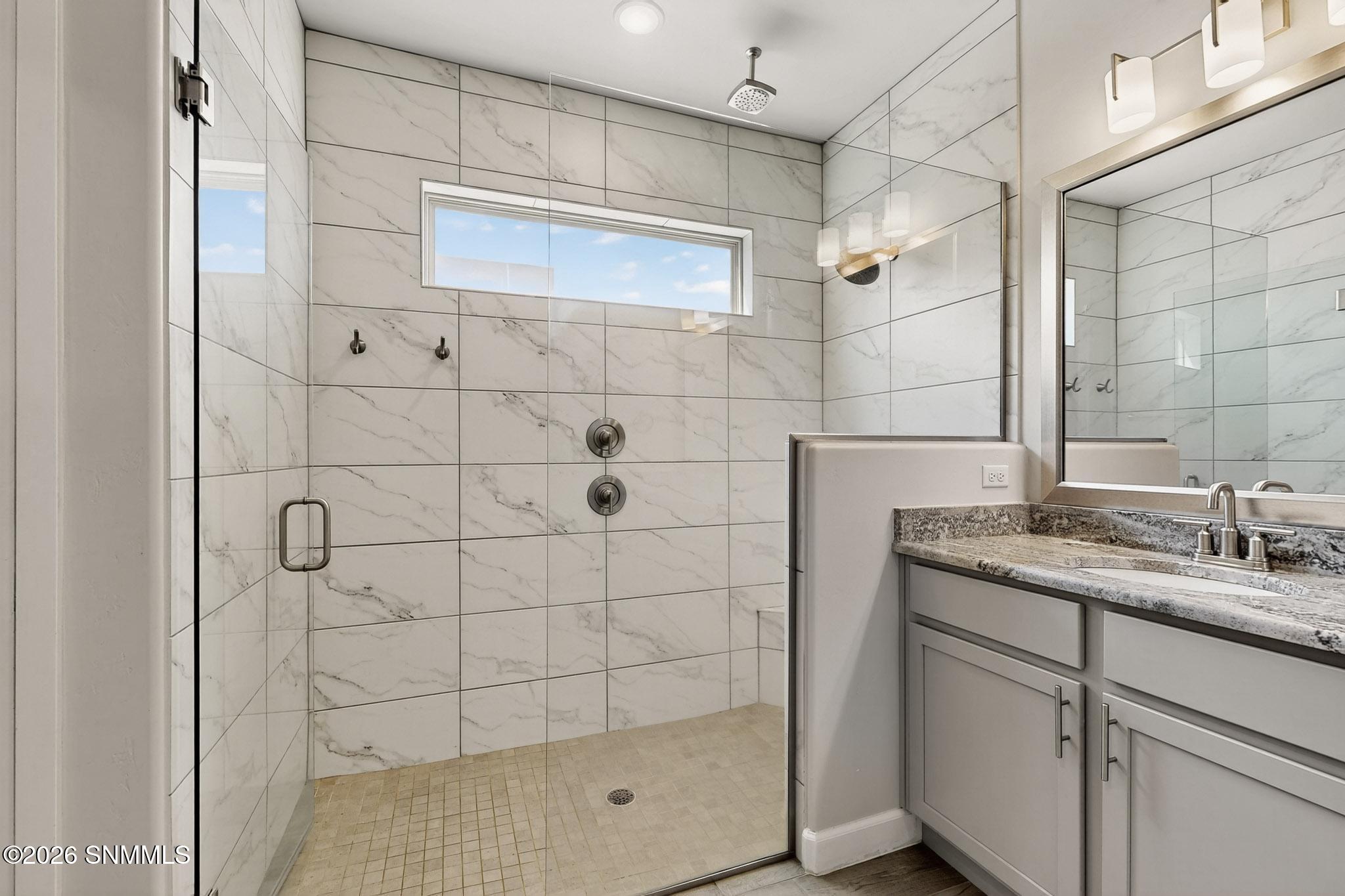 3751 Santa Julia Road Property Photo 17