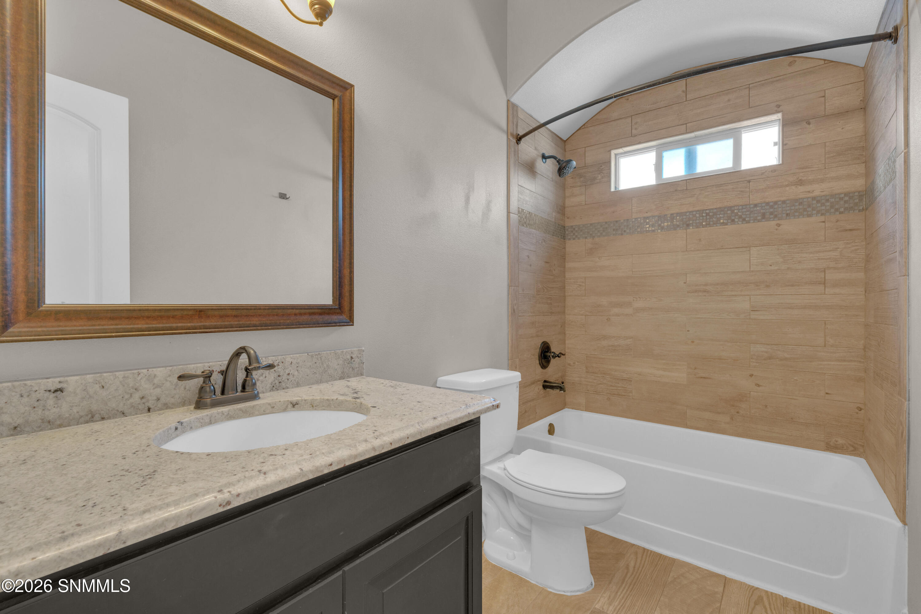 871 Maple Park Avenue Property Photo 10