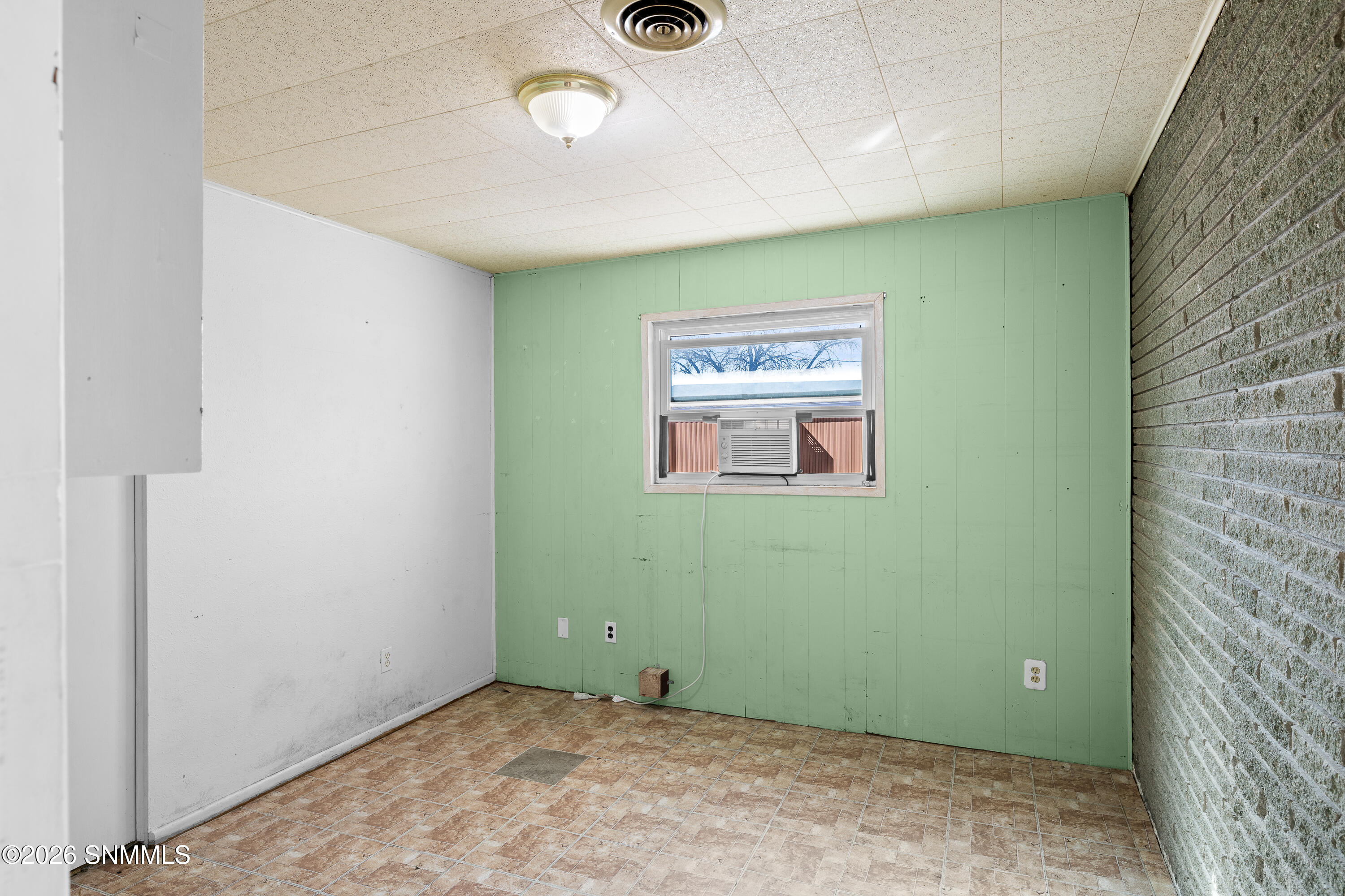 2030 Avalon Drive Property Photo 18