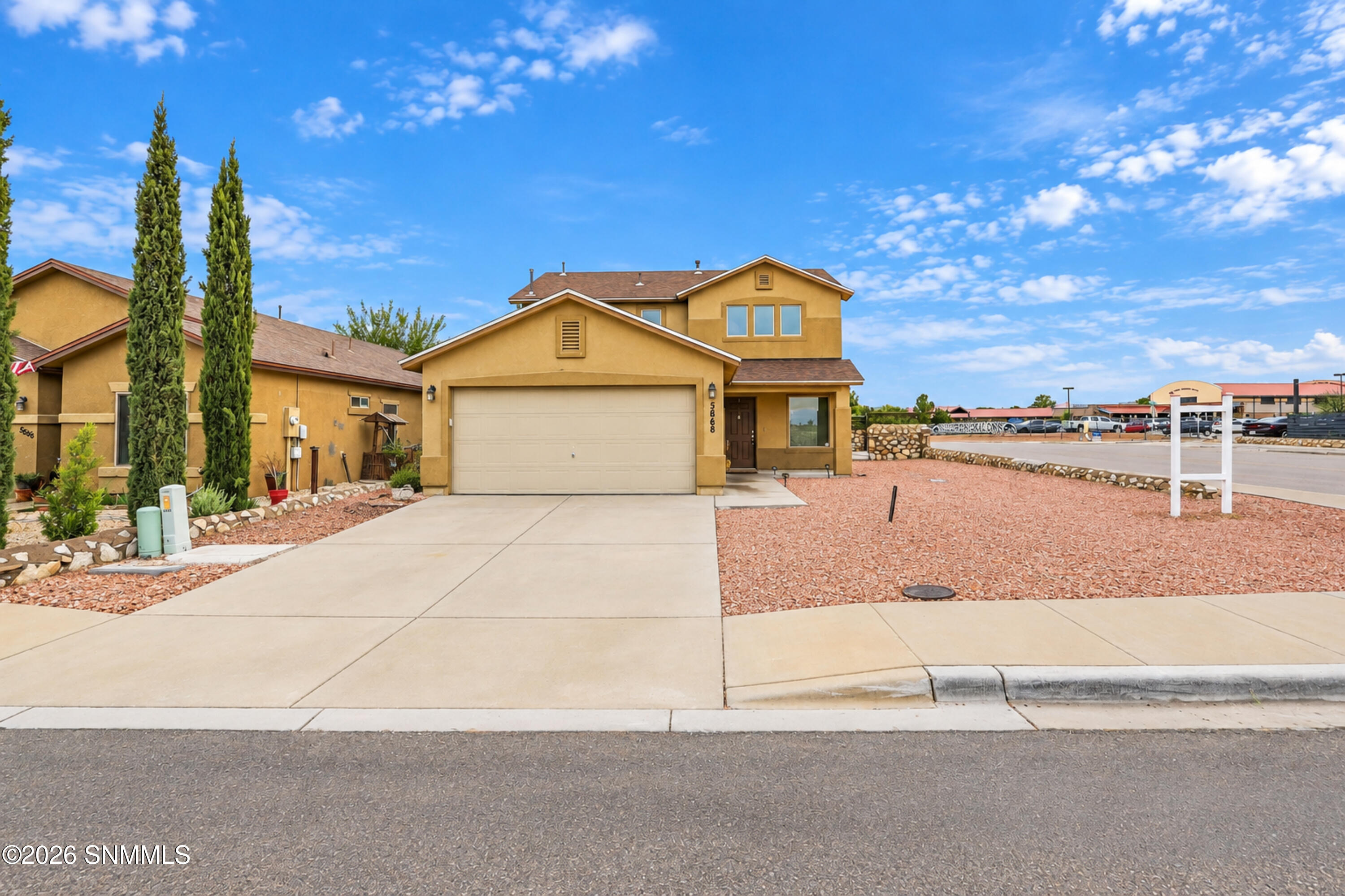 5868 Baywood Street Property Photo 1
