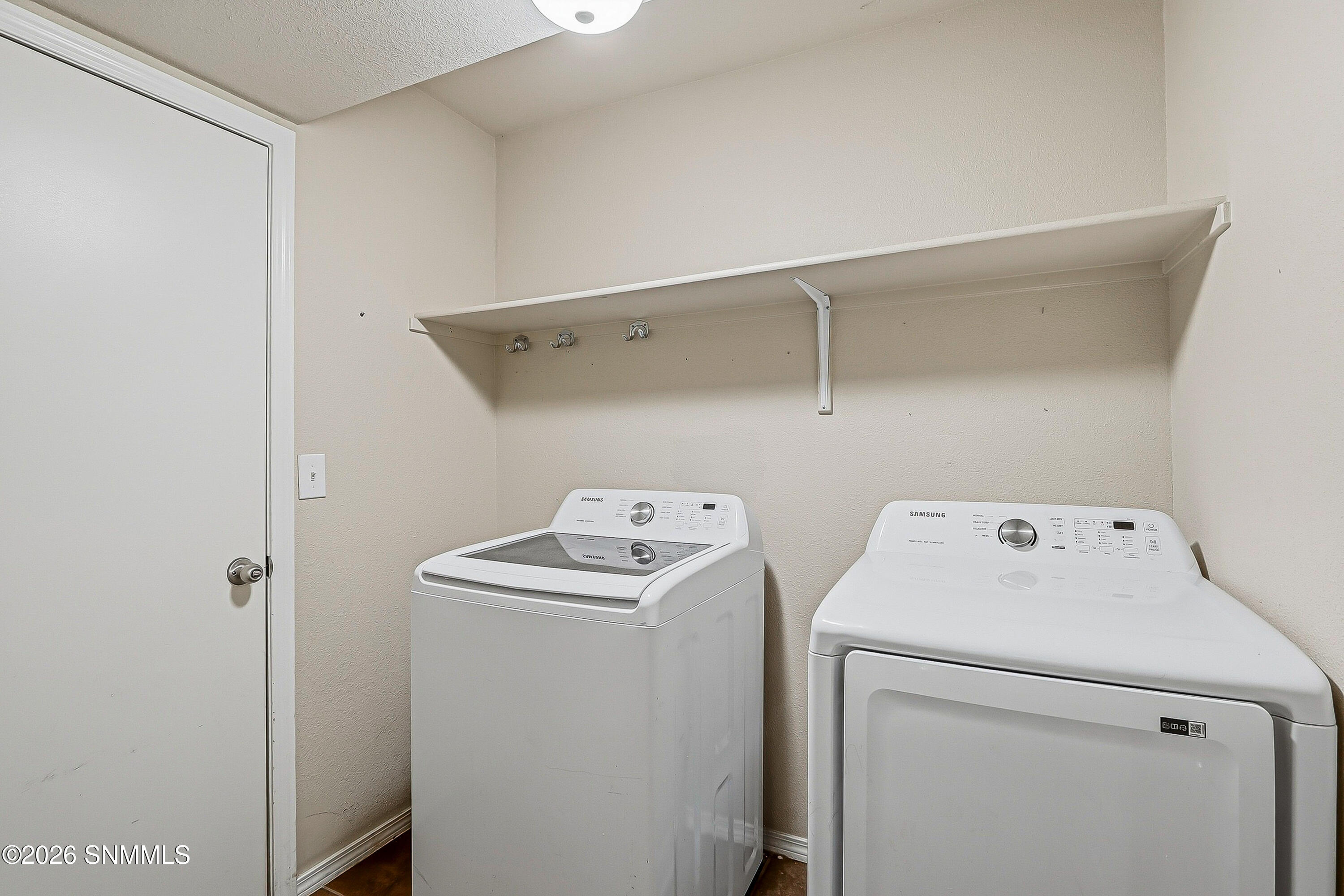 5868 Baywood Street Property Photo 24