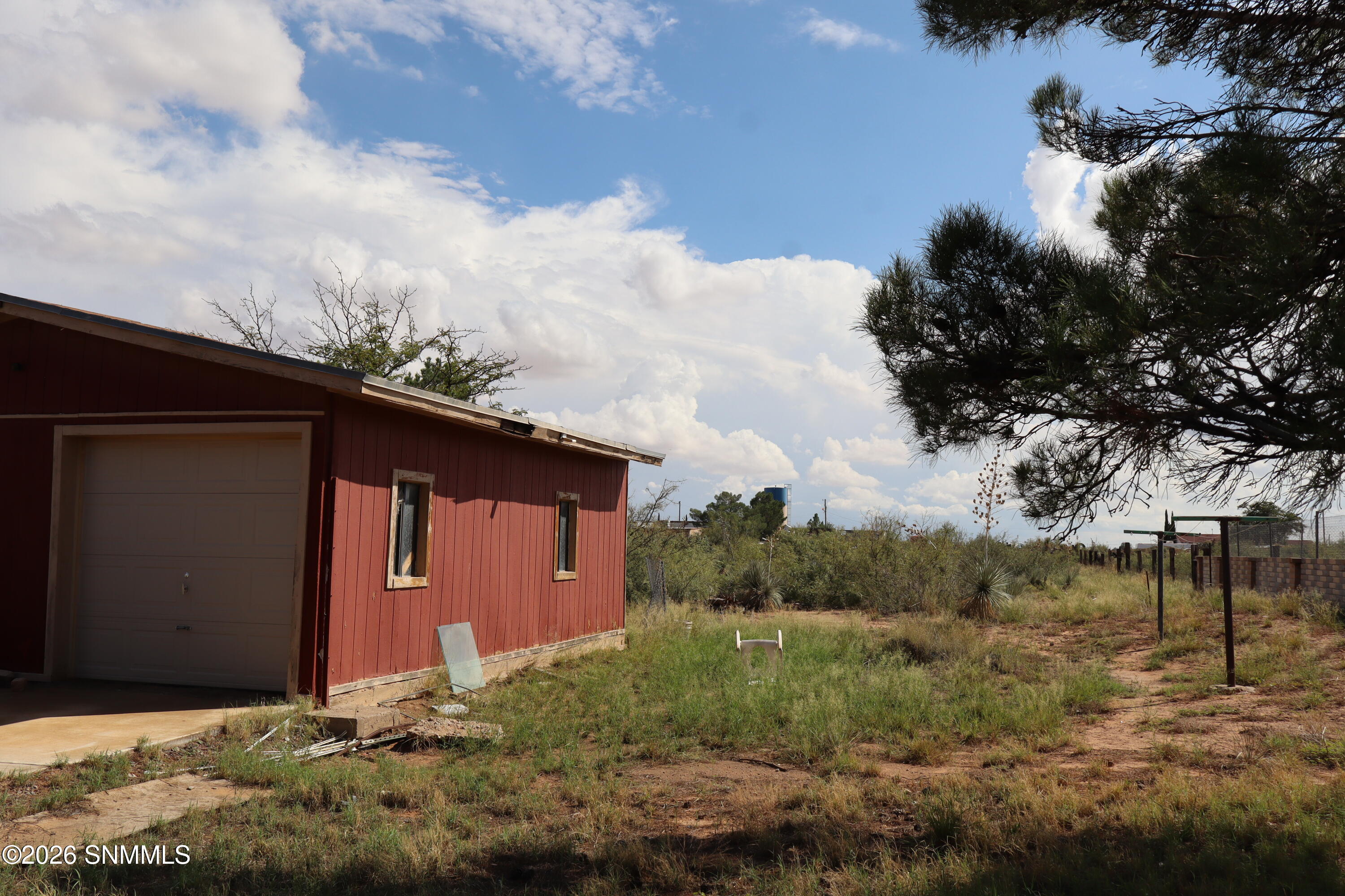 773 Oasis Property Photo 5