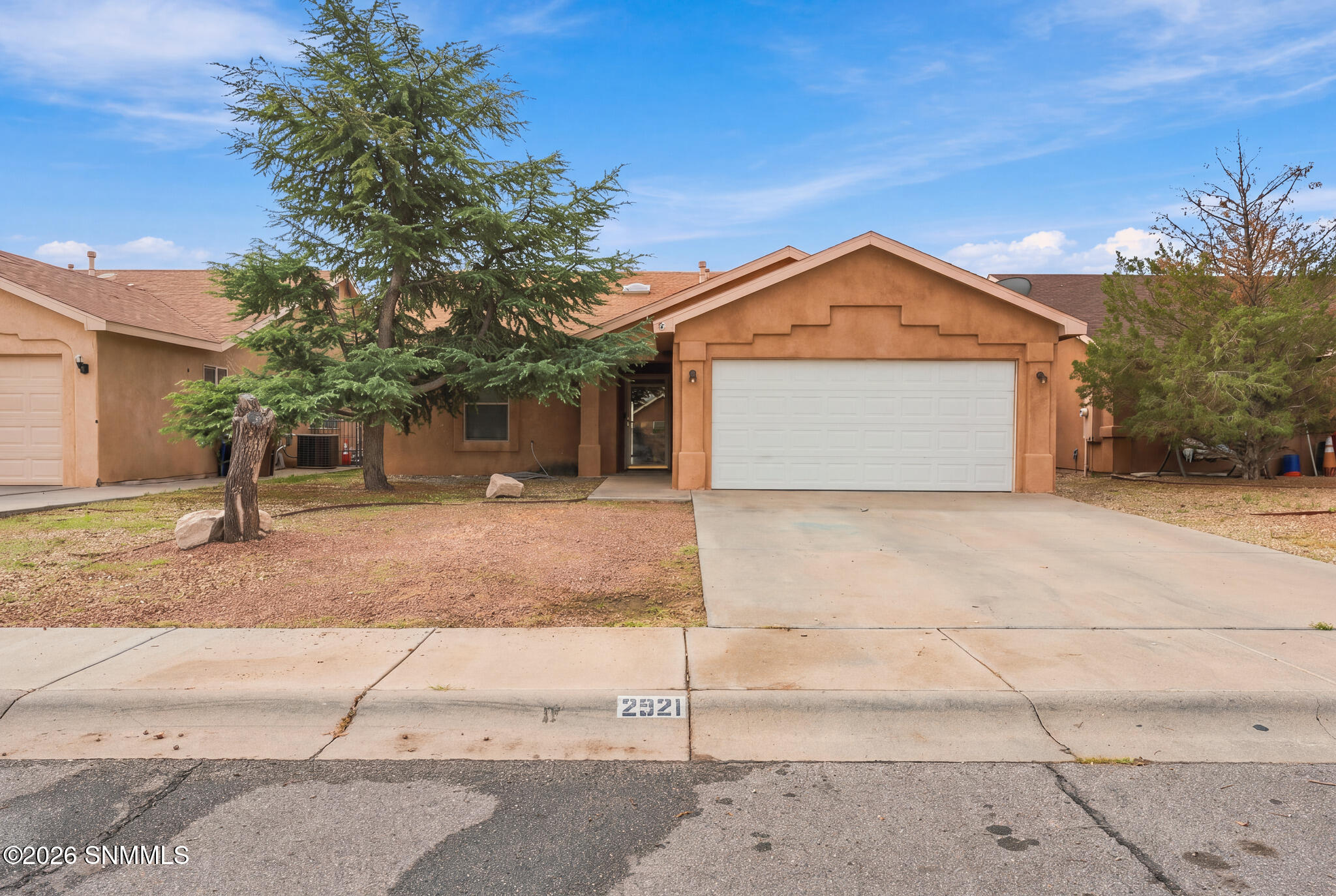 2921 Onate Road Property Photo 2