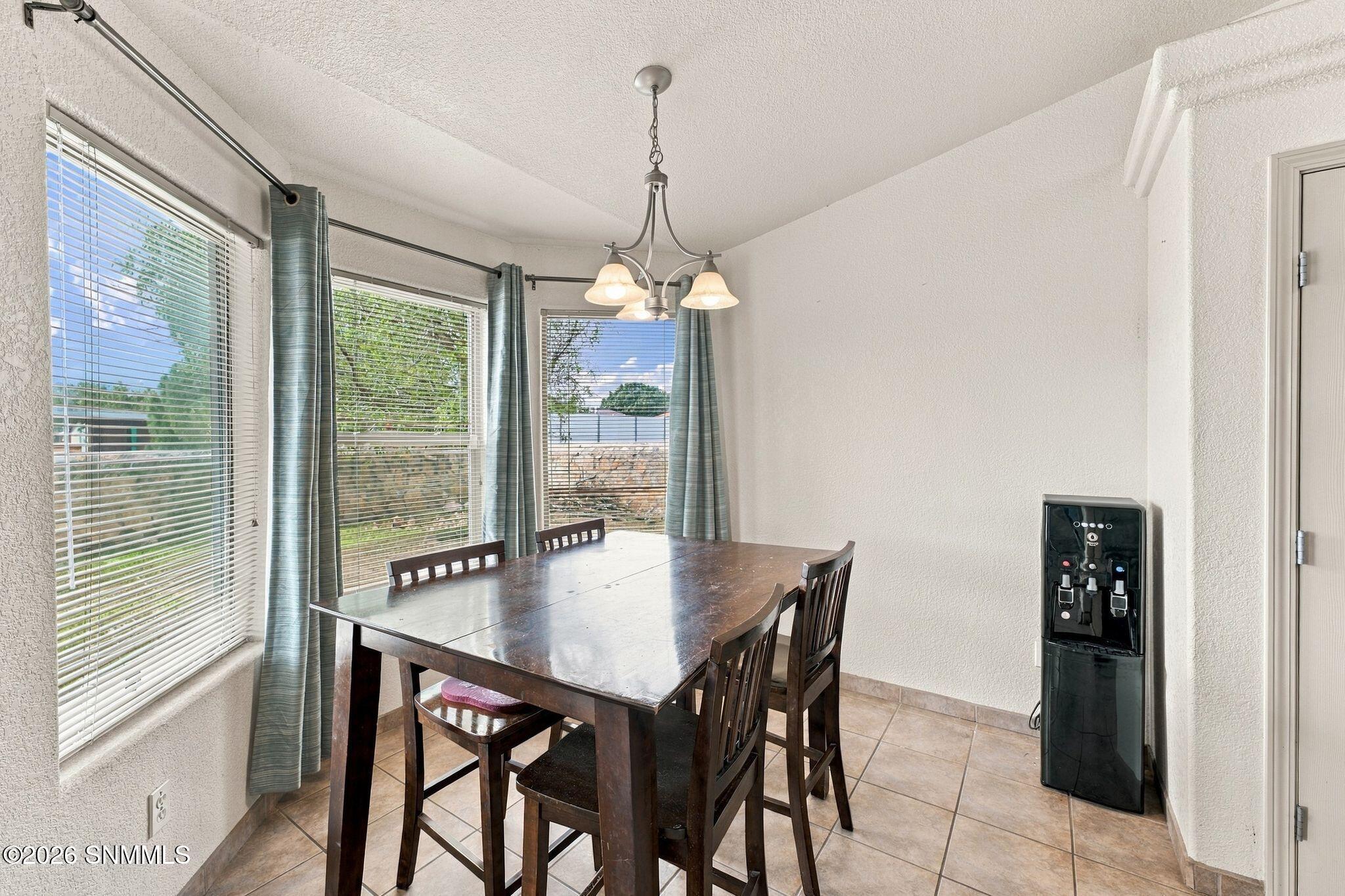 2921 Onate Road Property Photo 9
