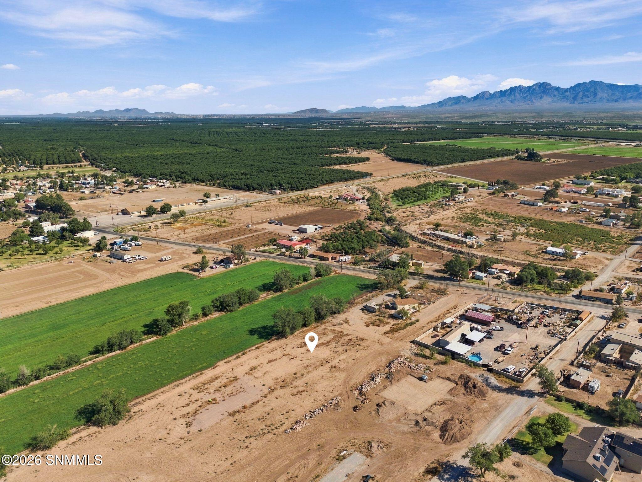 18813 HWY 28 Property Photo 1
