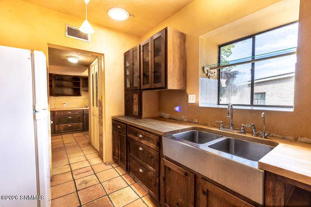 700 El Prado Avenue Property Photo 18