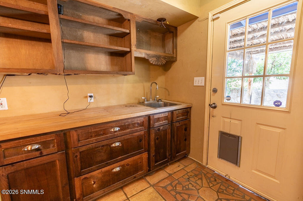 700 El Prado Avenue Property Photo 20