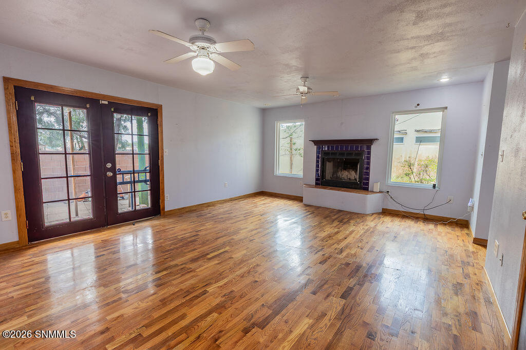 700 El Prado Avenue Property Photo 23