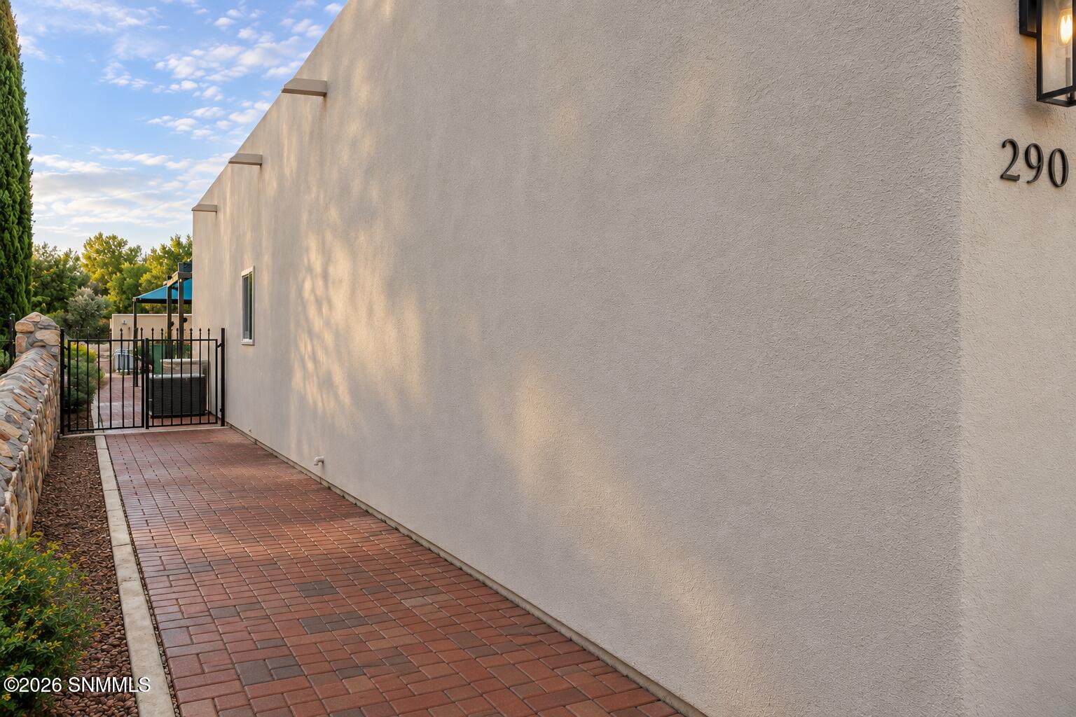 290 Wall Avenue Property Photo 4