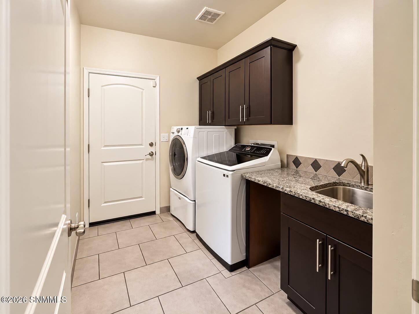 290 Wall Avenue Property Photo 16