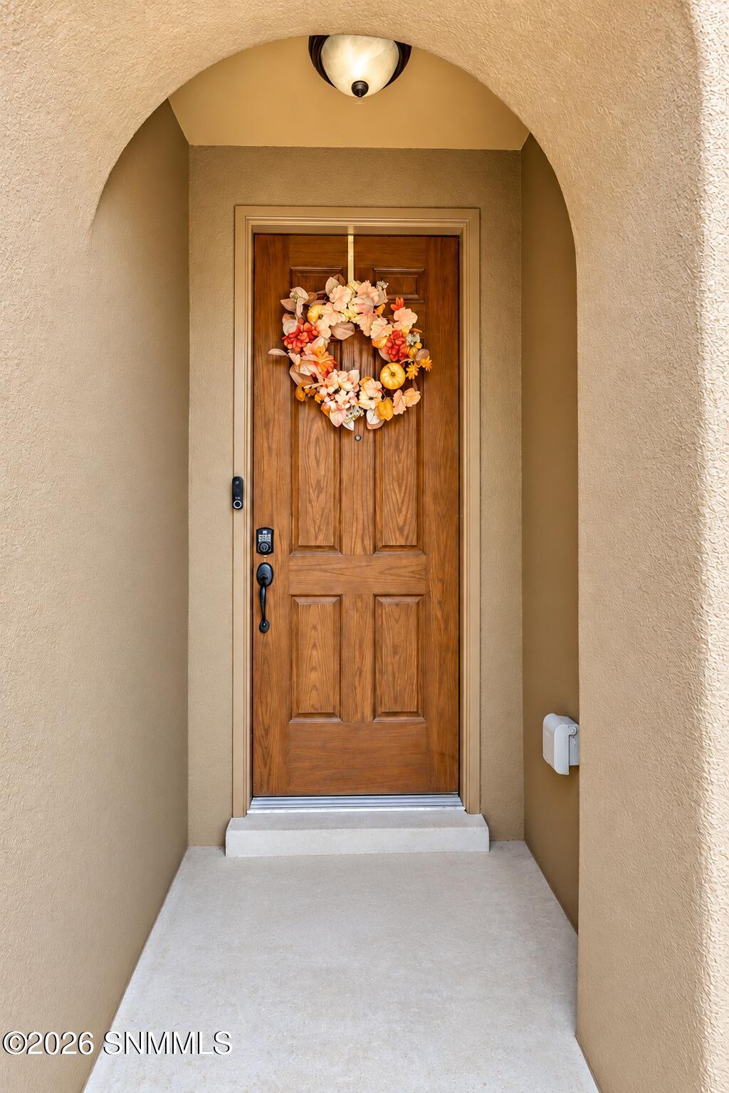 5523 Grove Drive Property Photo 3