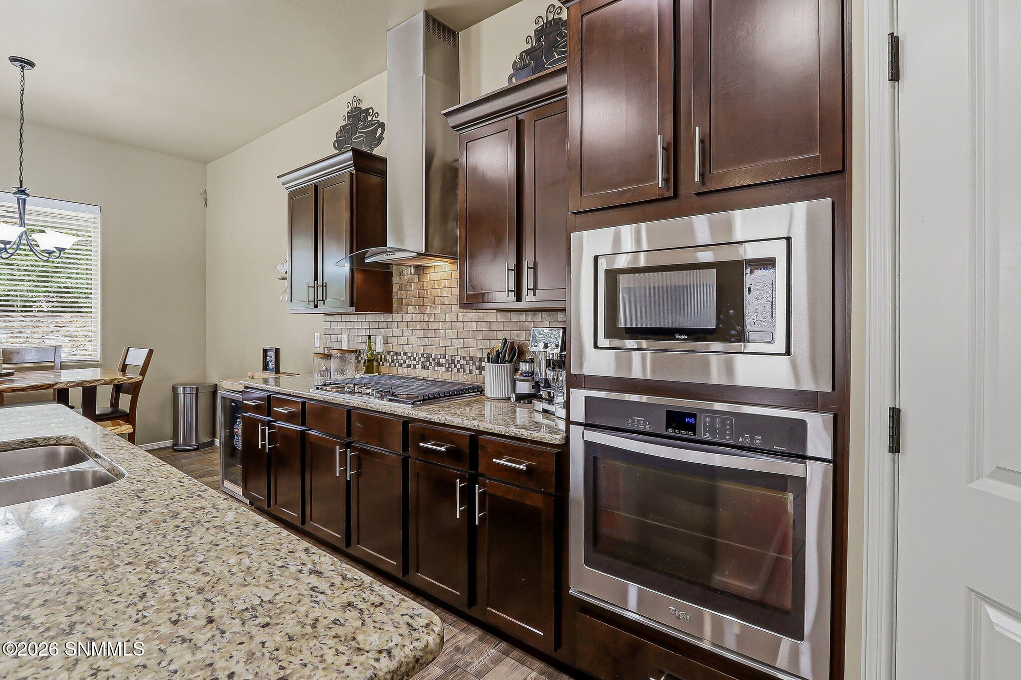 5523 Grove Drive Property Photo 10