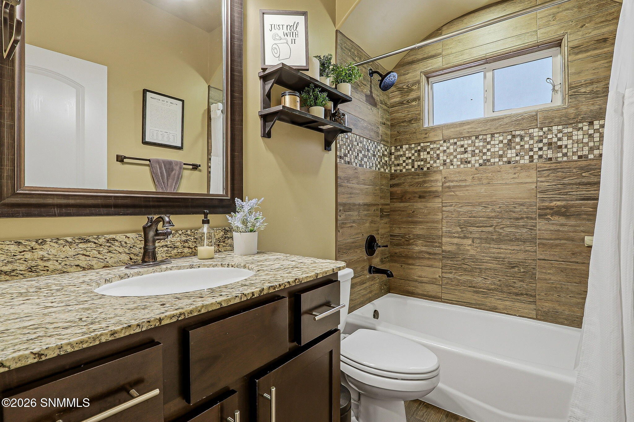 5523 Grove Drive Property Photo 23