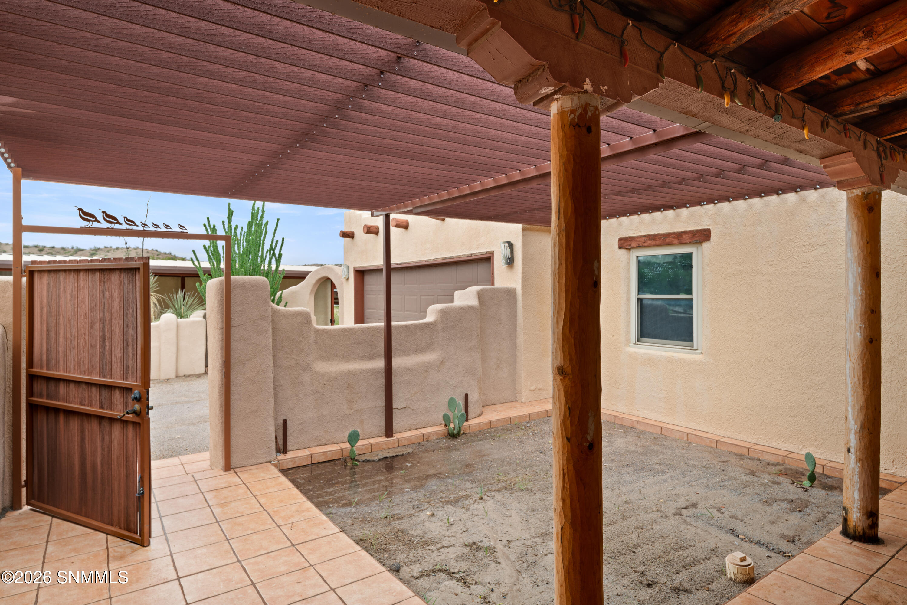 1815 Vista Sierra Court Property Photo 7