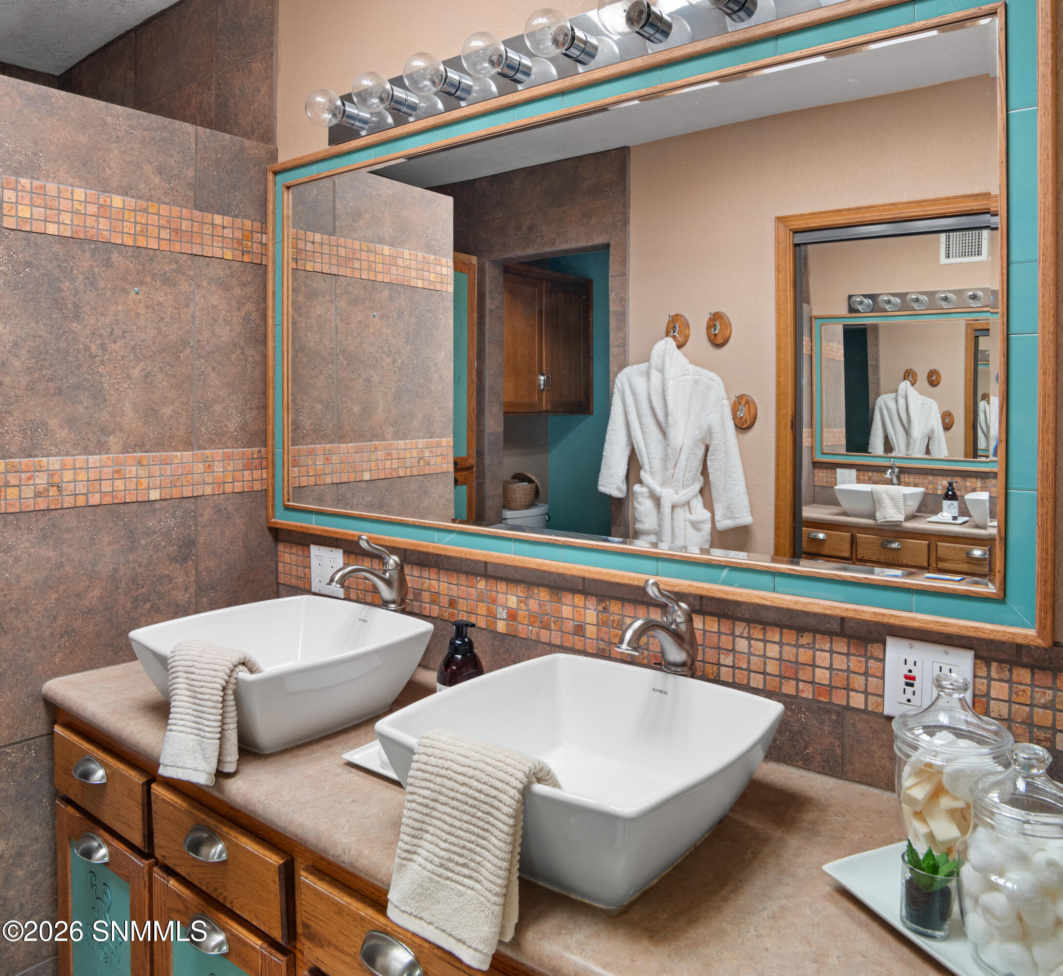 1815 Vista Sierra Court Property Photo 44