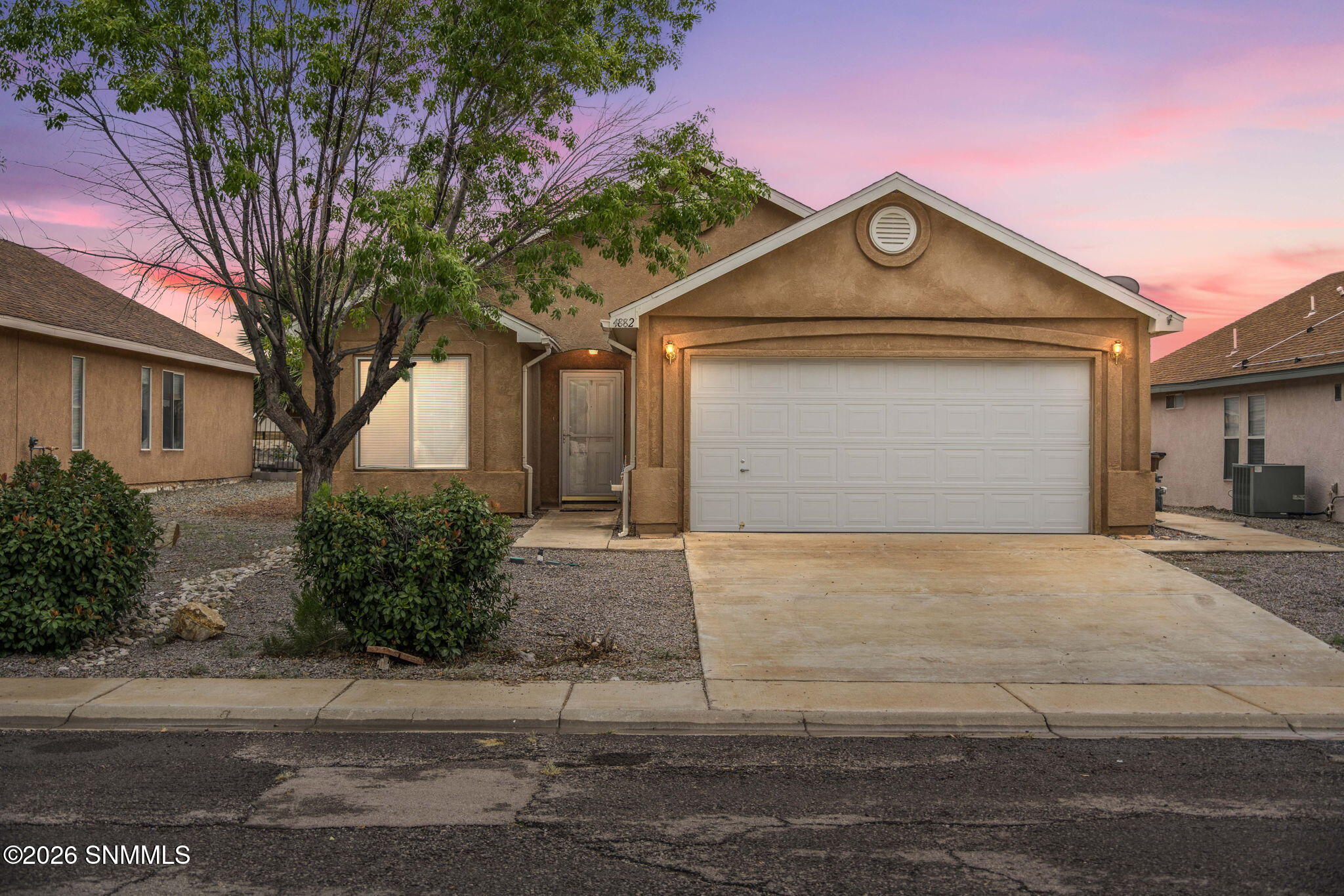 4882 Calle Bella Avenue Property Photo 1