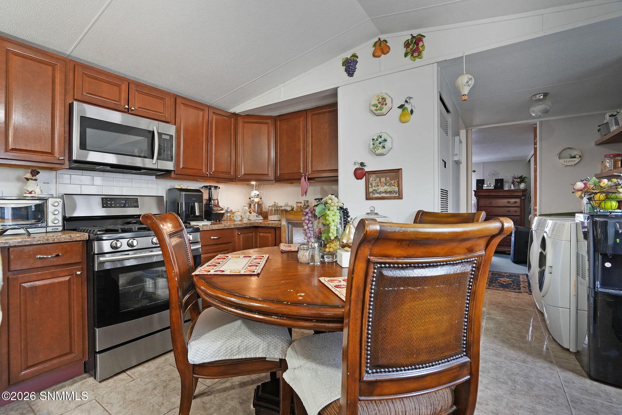 1167 San Carlos Property Photo 11