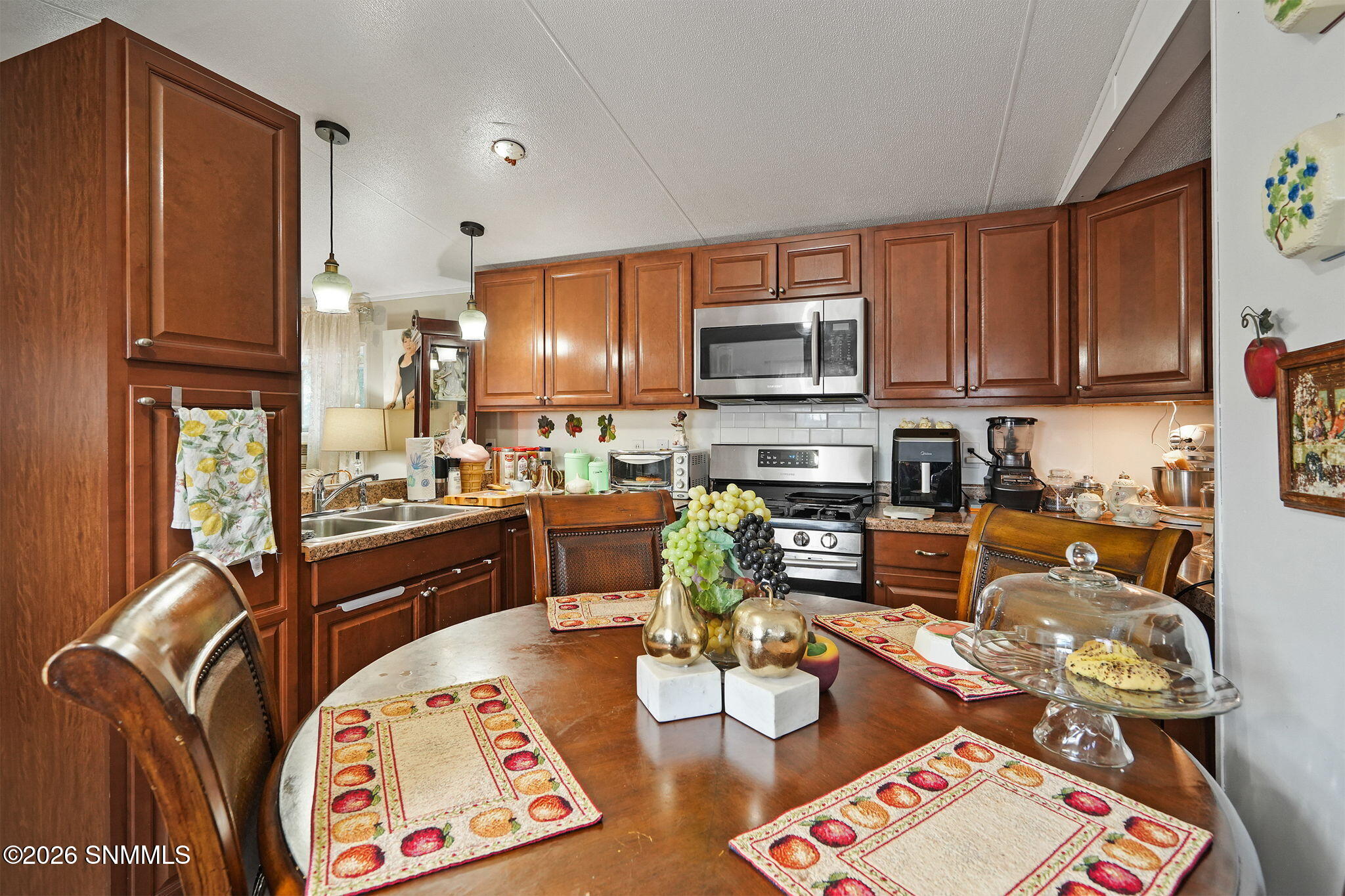 1167 San Carlos Property Photo 12