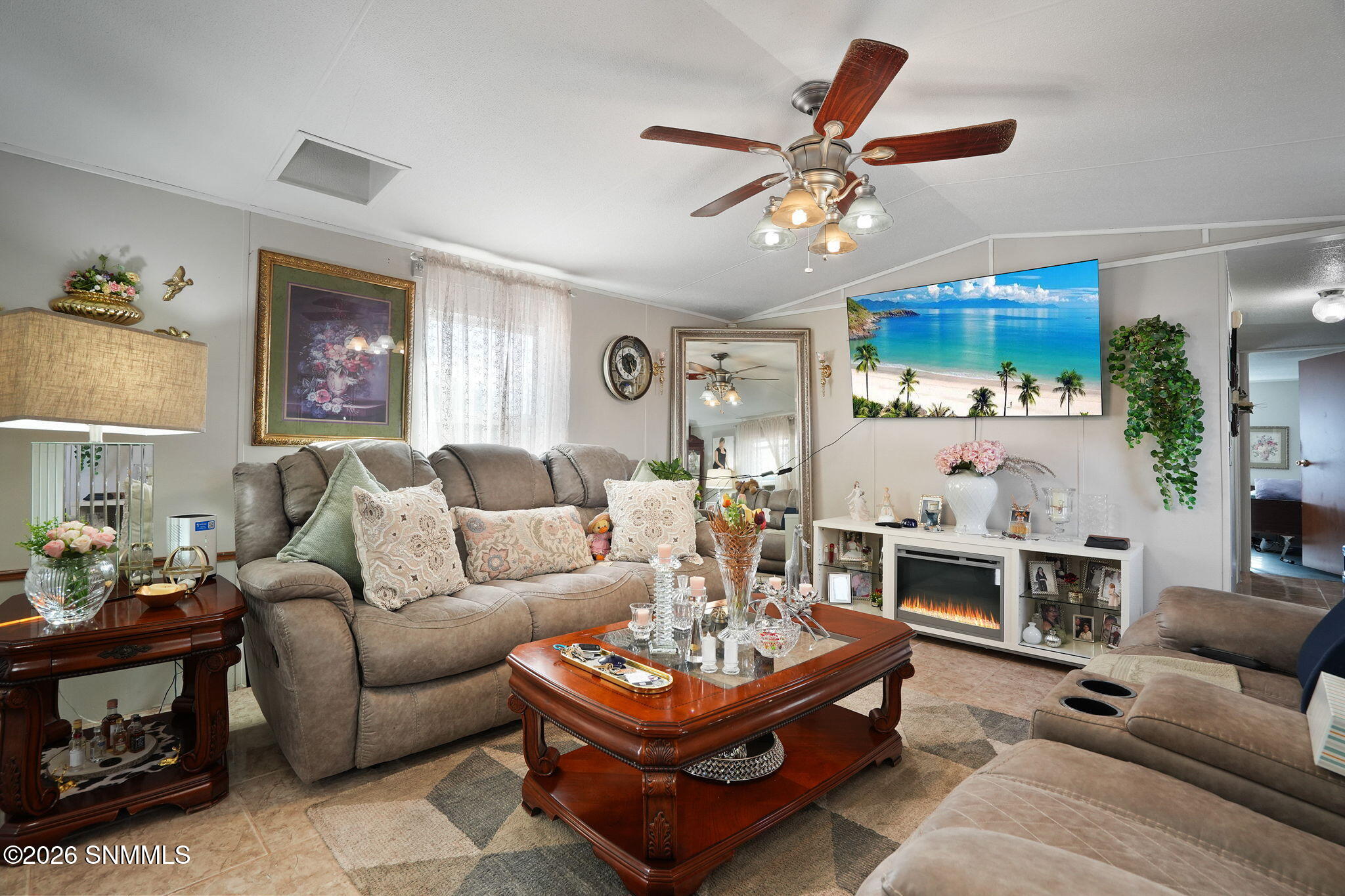 1167 San Carlos Property Photo 15