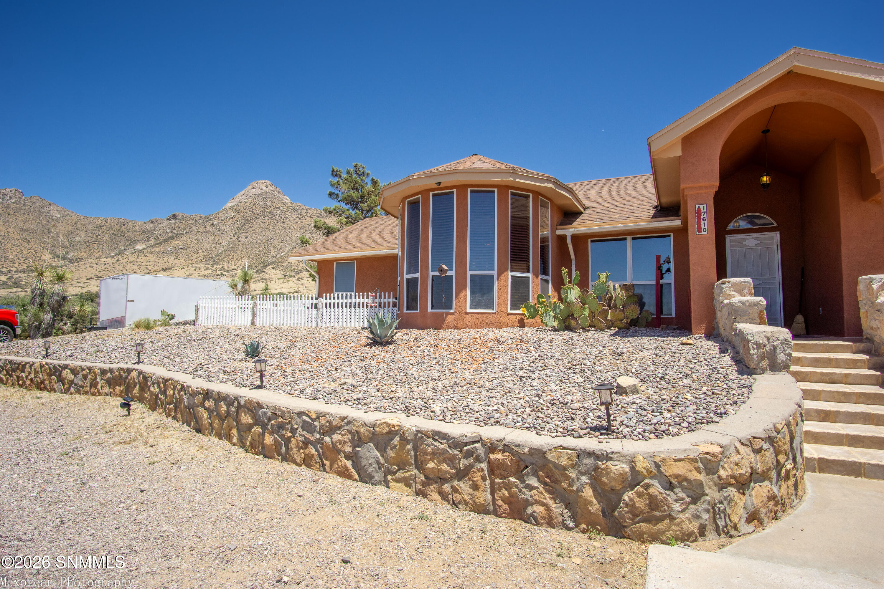17610 Tierra Alta Road Property Photo 8