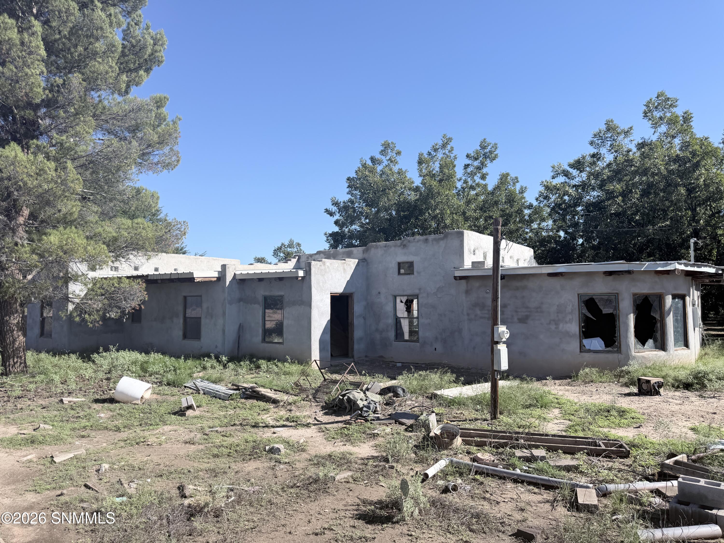 725 Savannah Road Property Photo 1