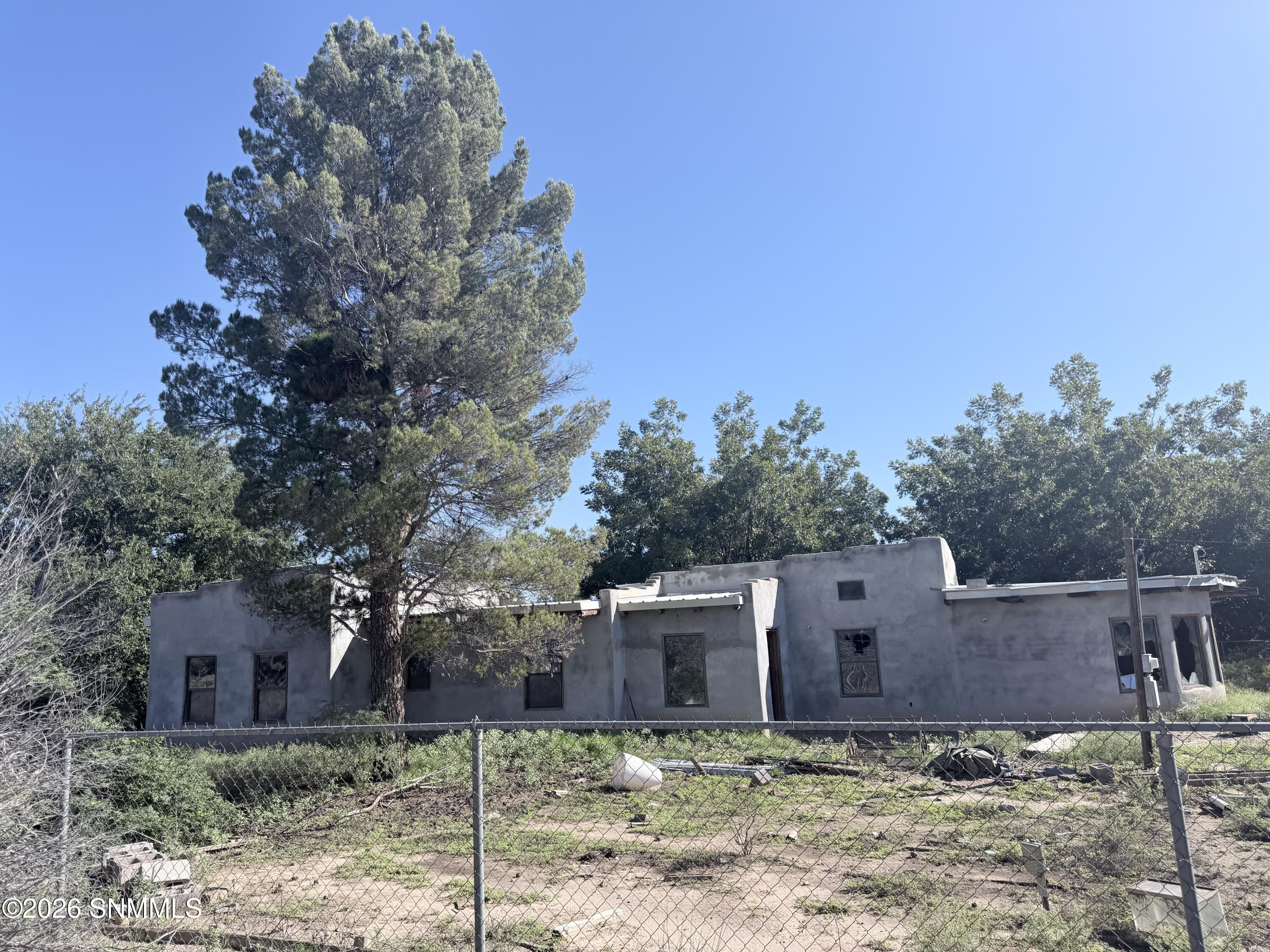725 Savannah Road Property Photo 3