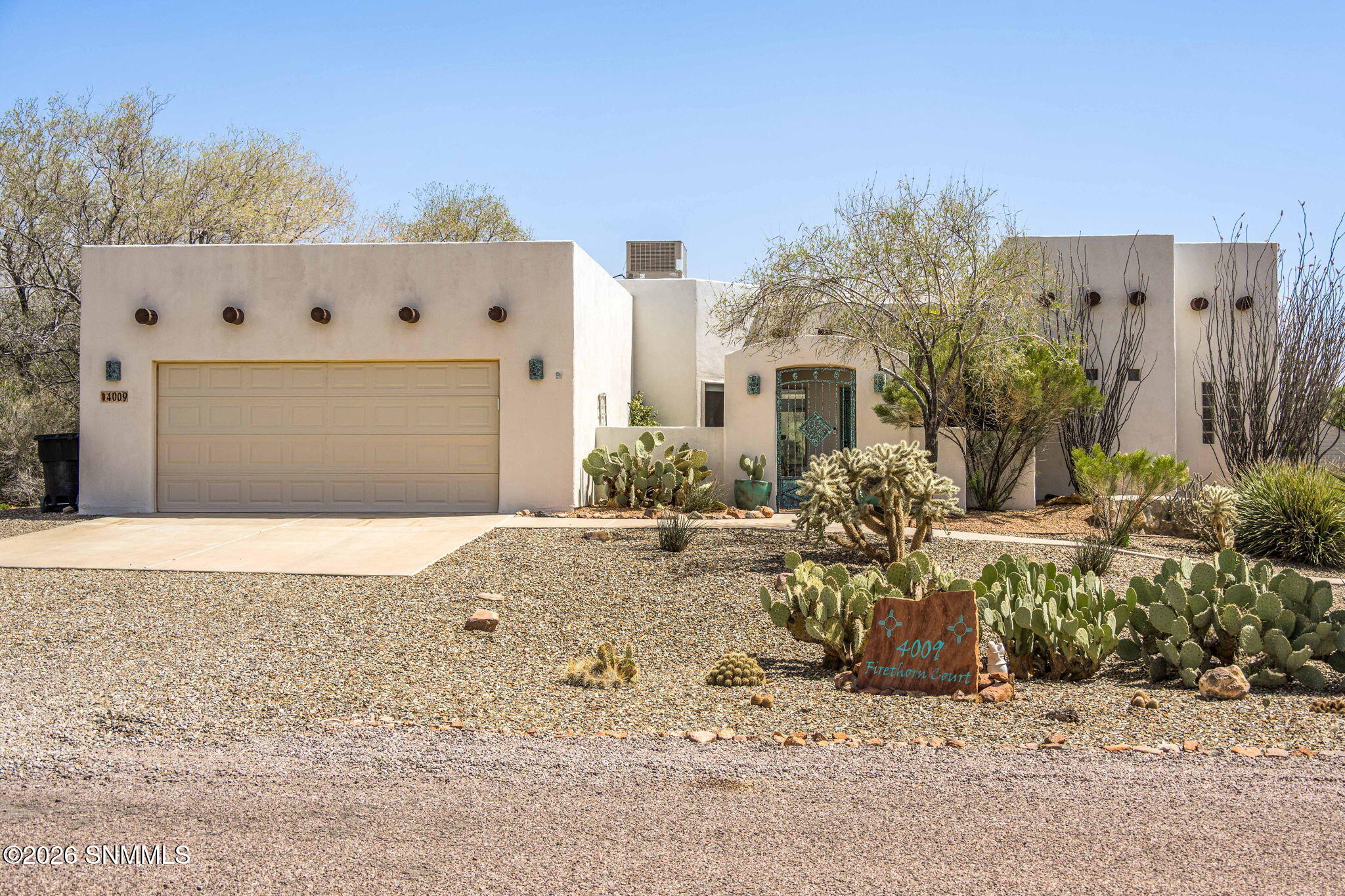4009 Firethorn Court Property Photo 12
