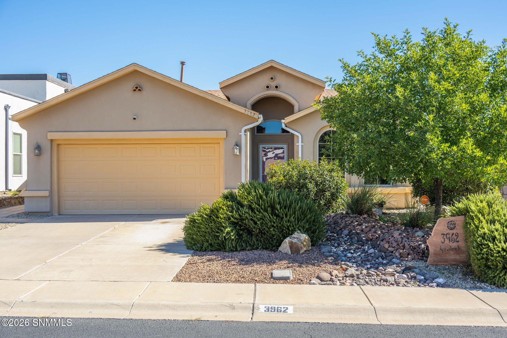 3962 Agua Caliente Drive Property Photo 1