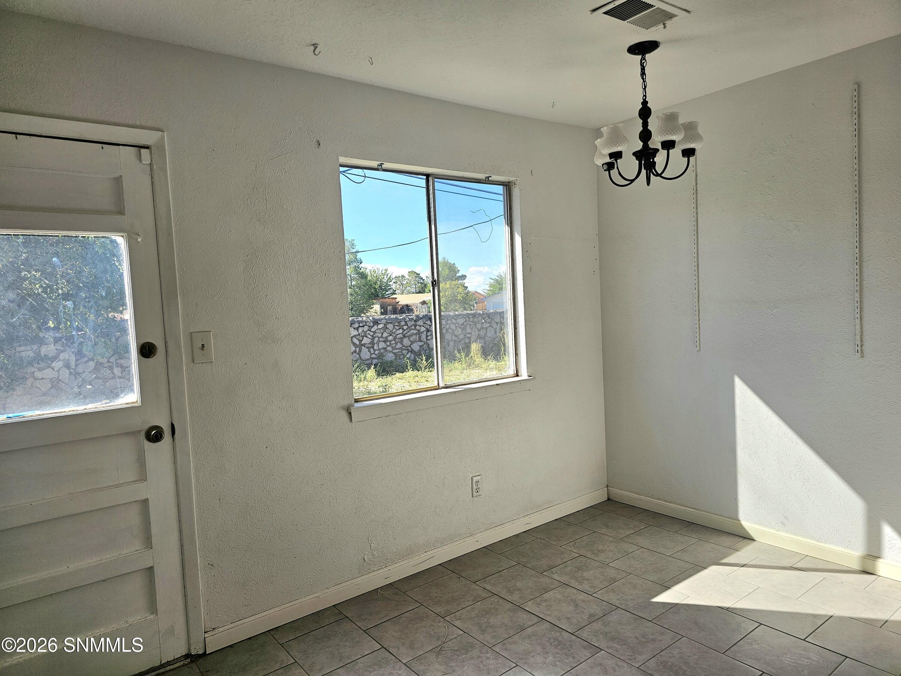 1974 Mahogany Drive Property Photo 8