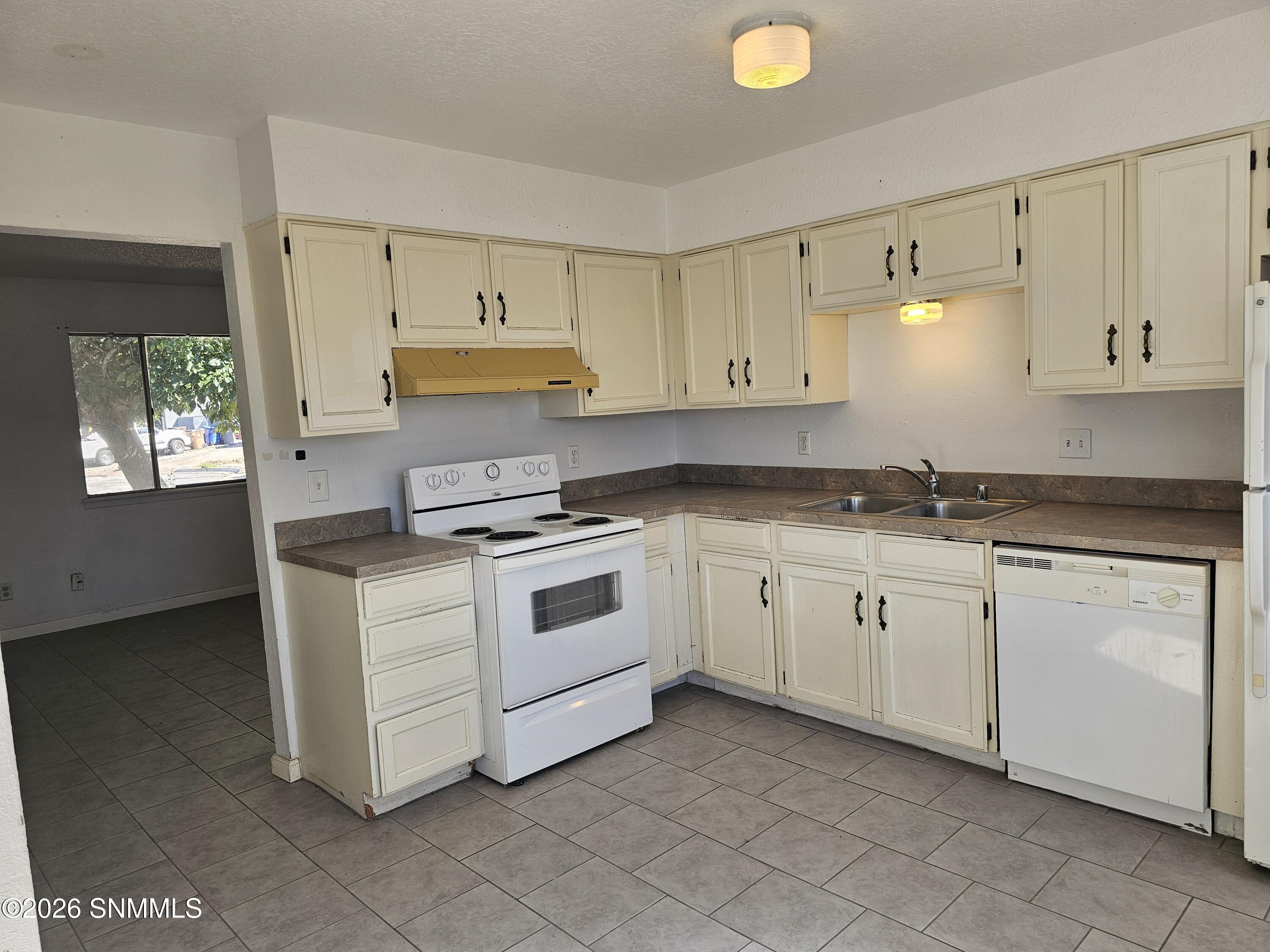 1974 Mahogany Drive Property Photo 10