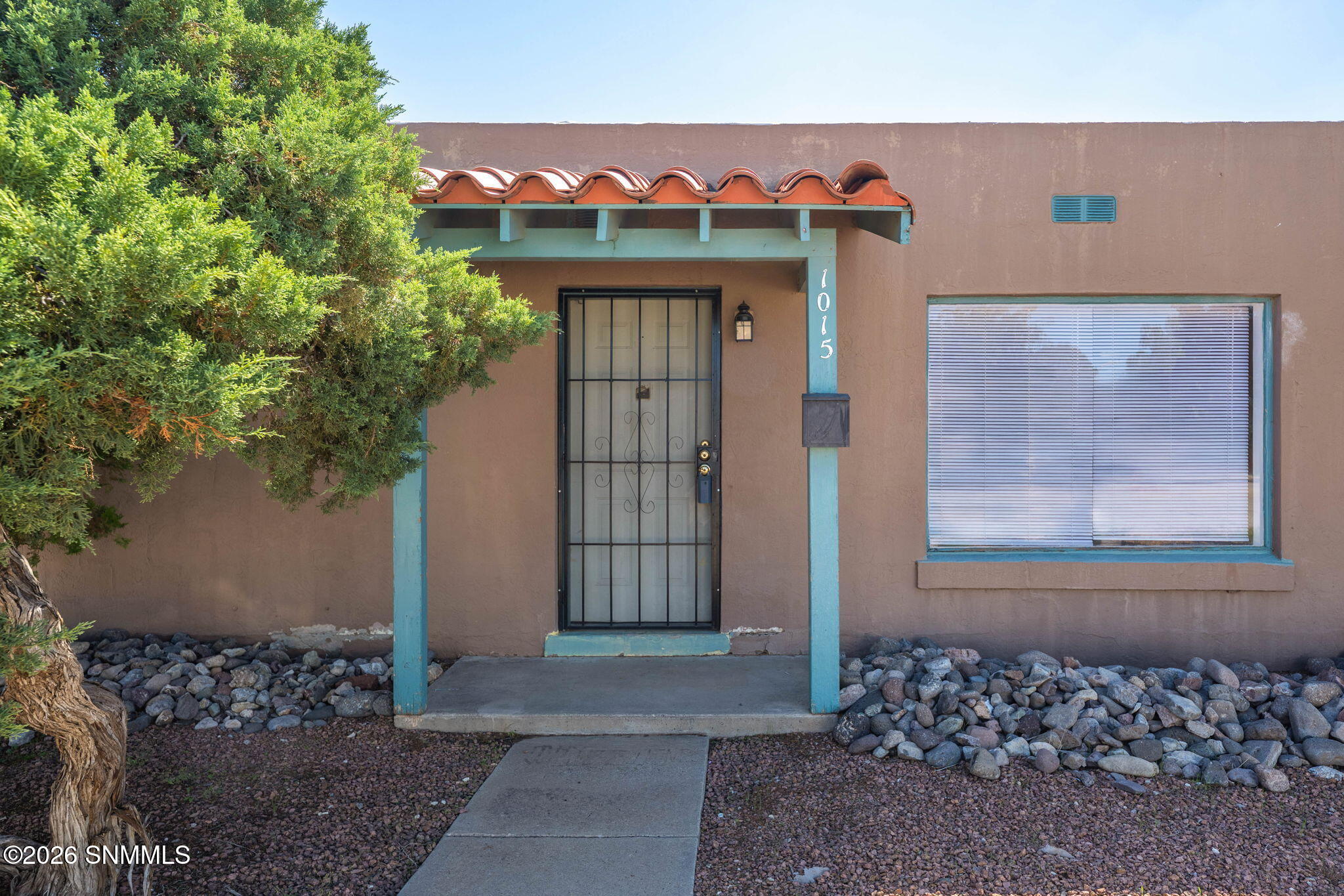 1015 Mechem Avenue Property Photo 3