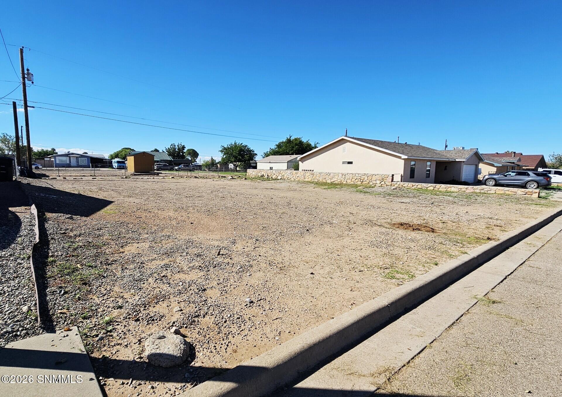 810 Larkspur Avenue Property Photo 3