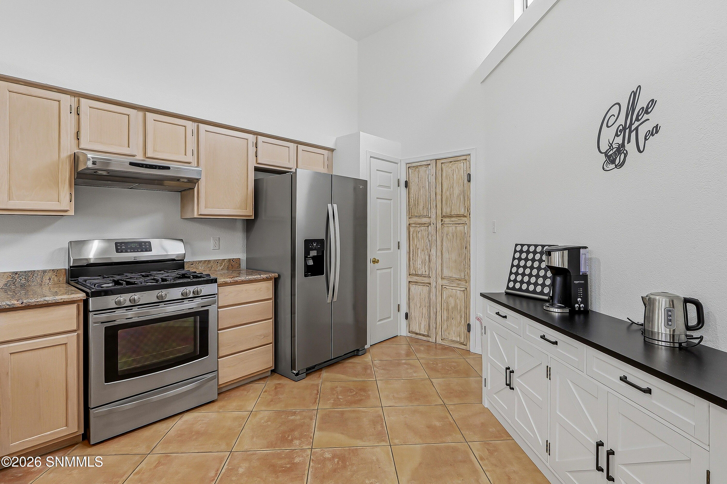2048 Pine Needle Way Property Photo 27