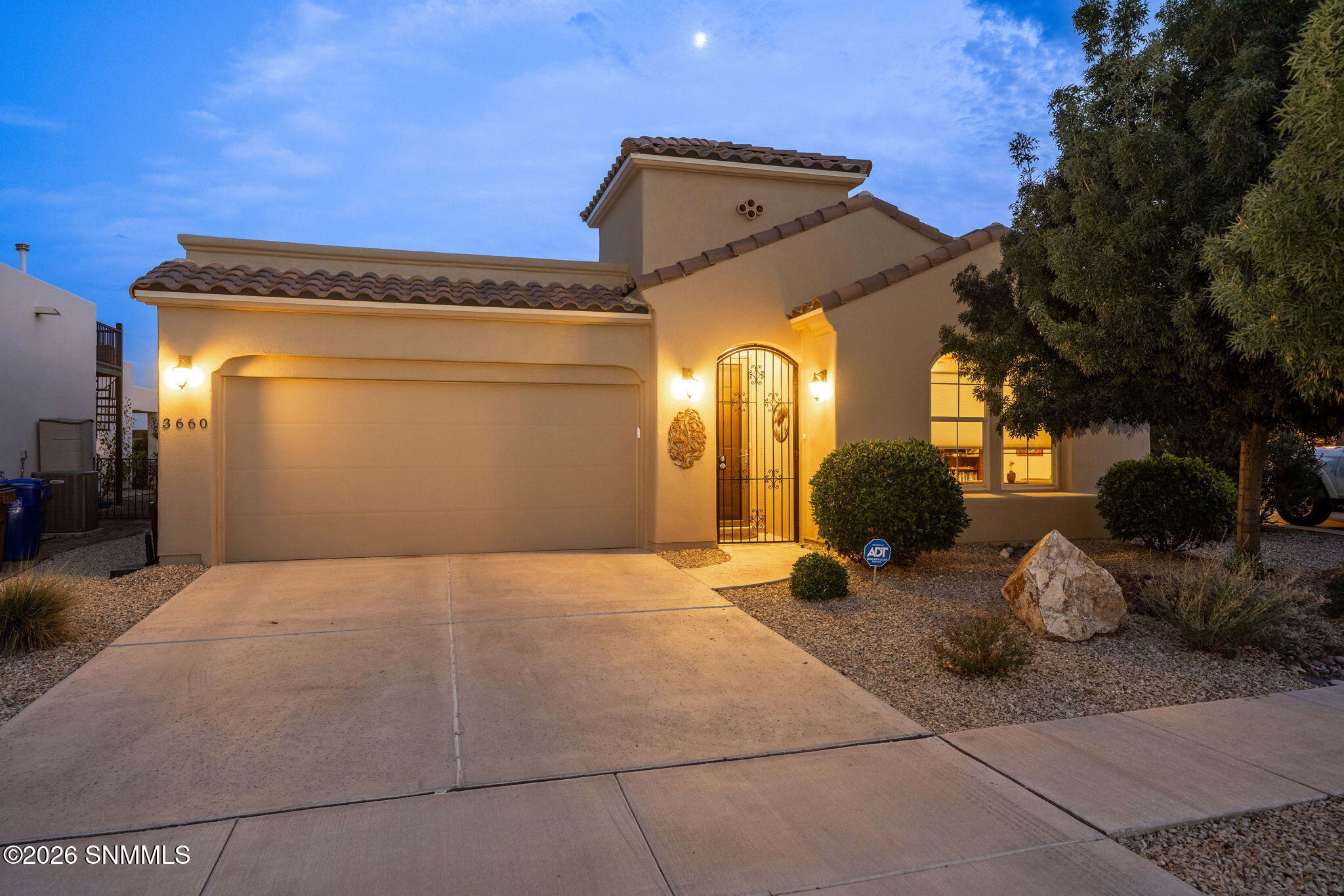 3660 Lunetta Court Property Photo 2