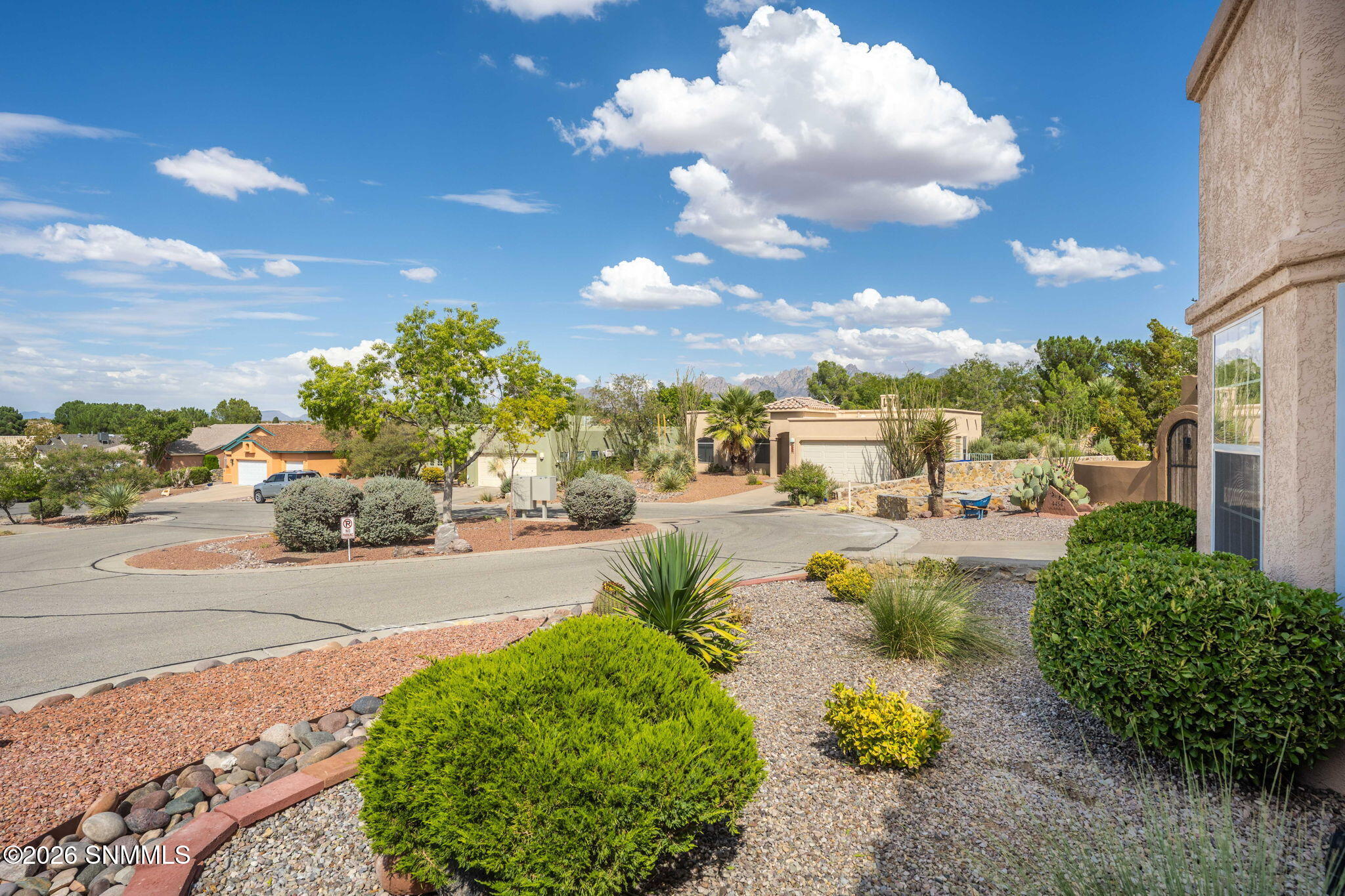 4450 Los Arboles Drive Property Photo 5
