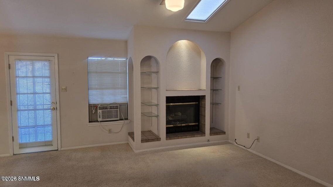 1061 Candeleras Street Property Photo 8
