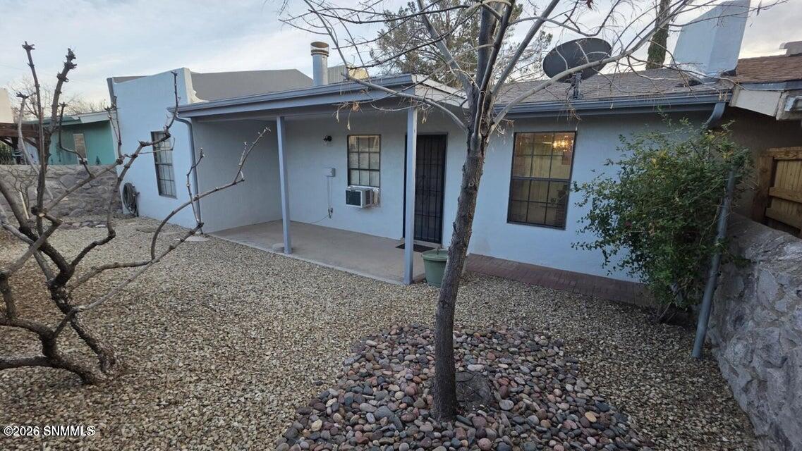 1061 Candeleras Street Property Photo 46