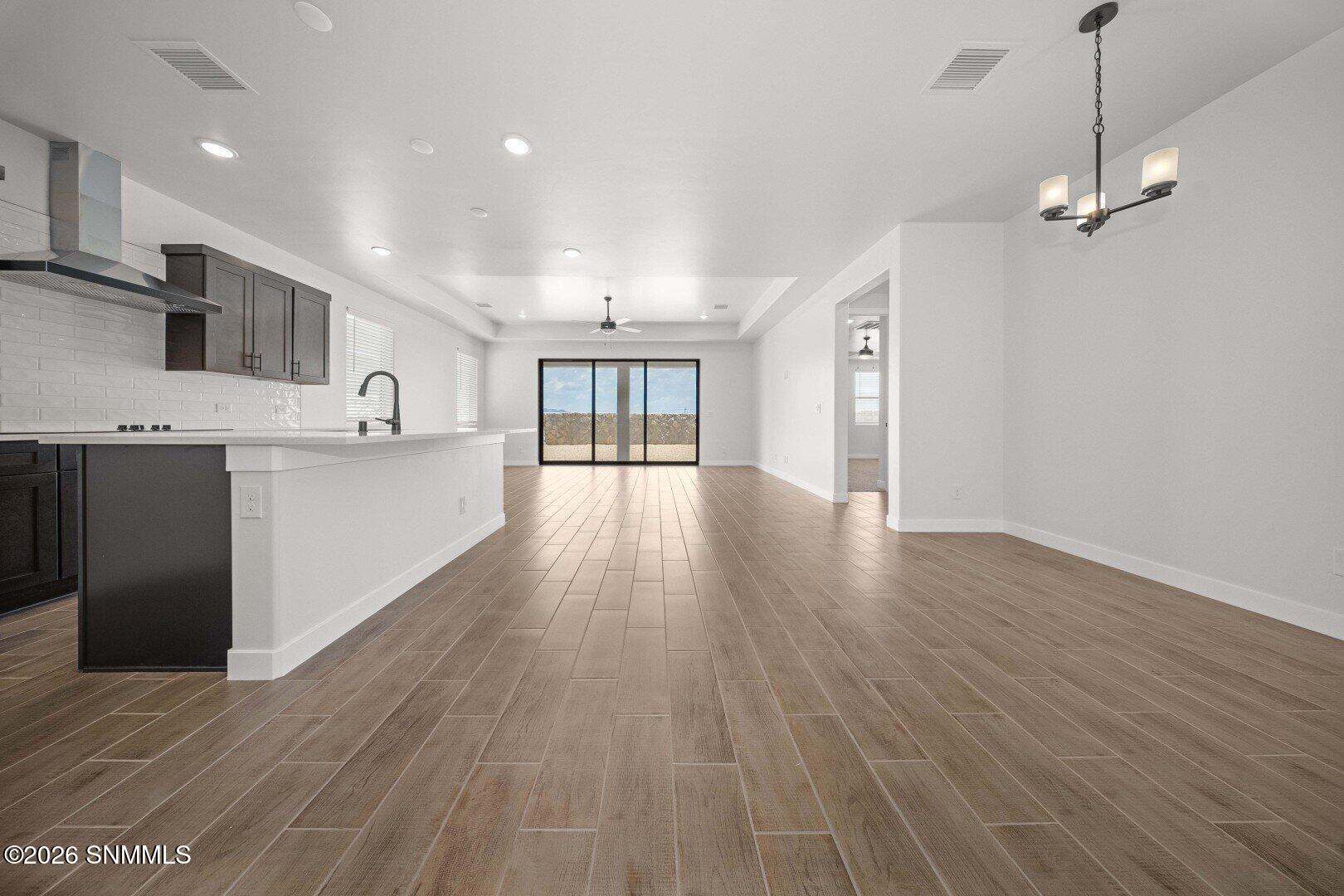 3724 Amsterdam Street Property Photo 4
