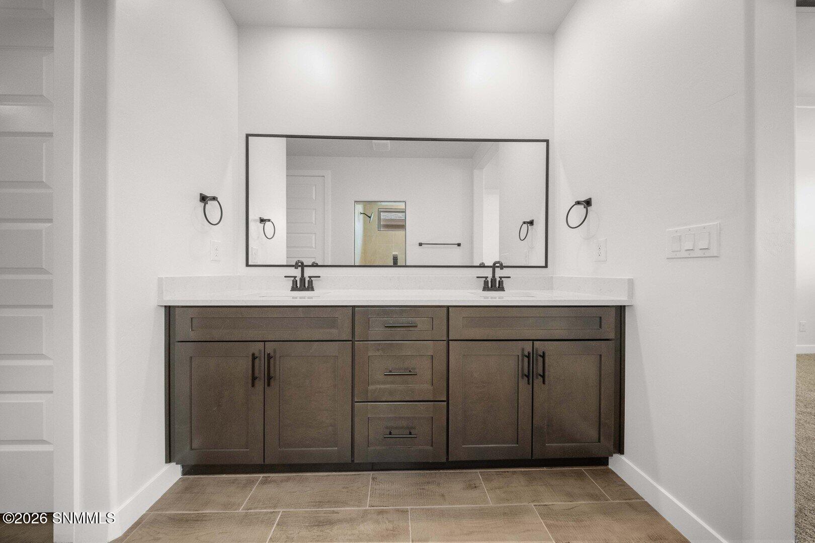 3724 Amsterdam Street Property Photo 10