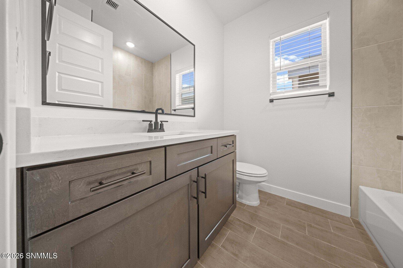 3724 Amsterdam Street Property Photo 17